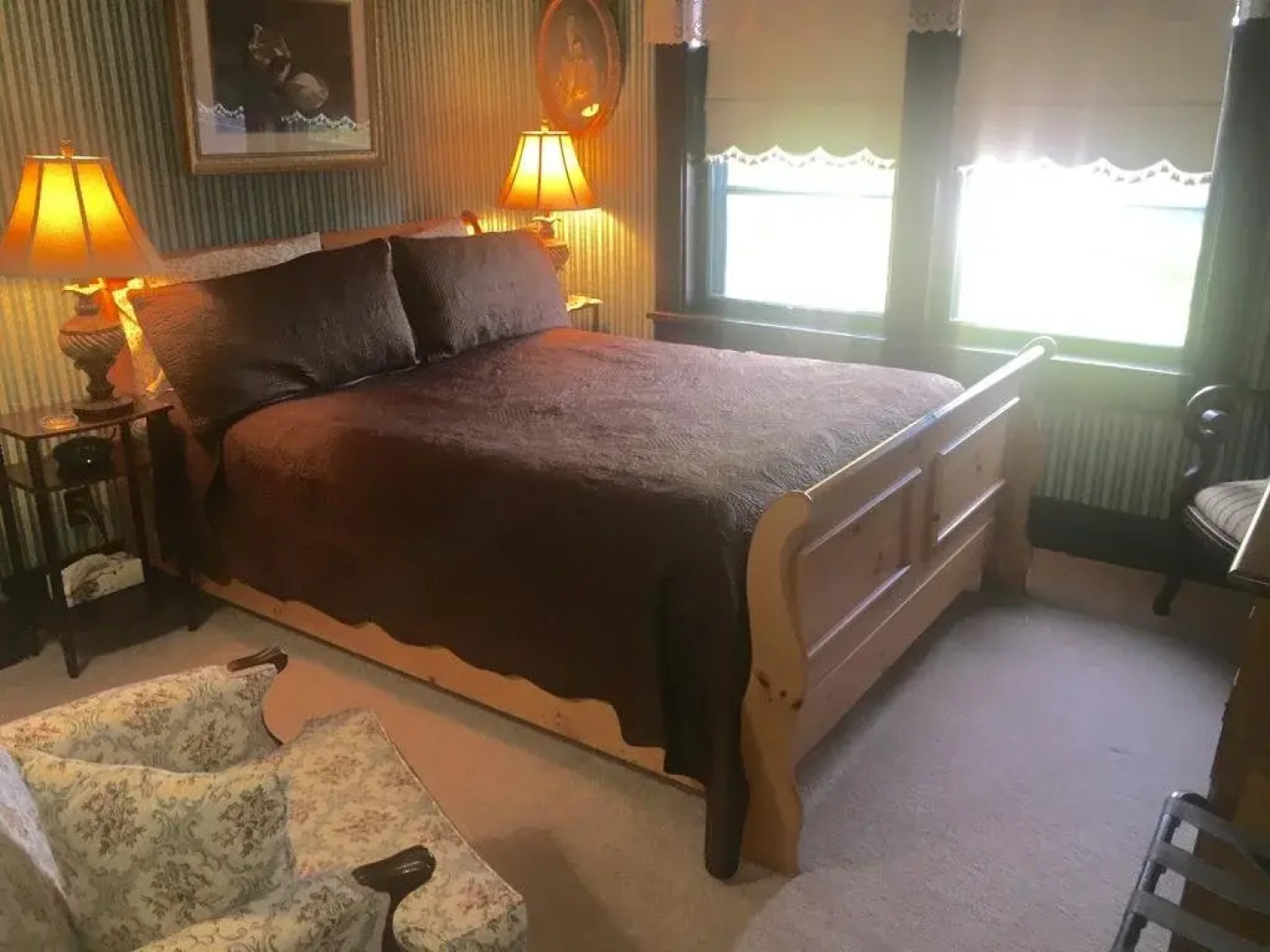 Queens Landing Guest House