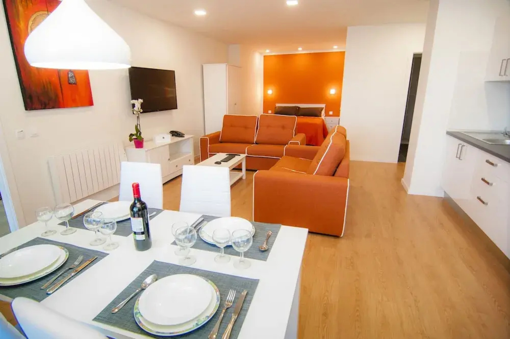 Los Rodeos Apartments