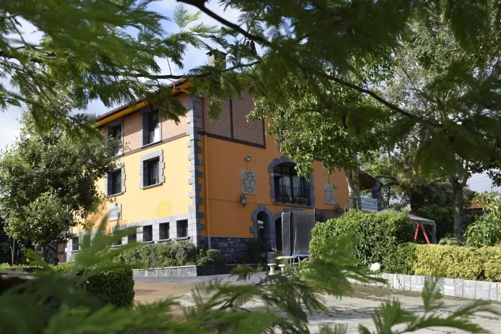 Self Catering Caser?o Ibarrola Txiki for 12 People