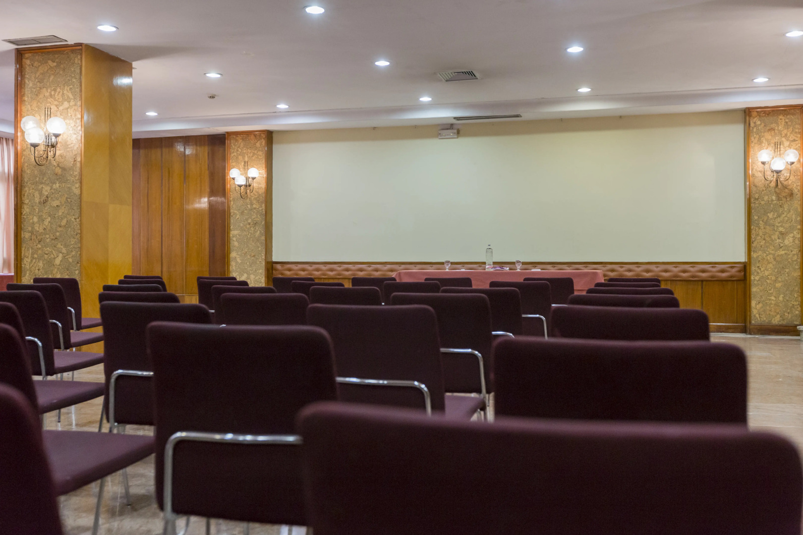 Hotel Macia Sevilla Kubb