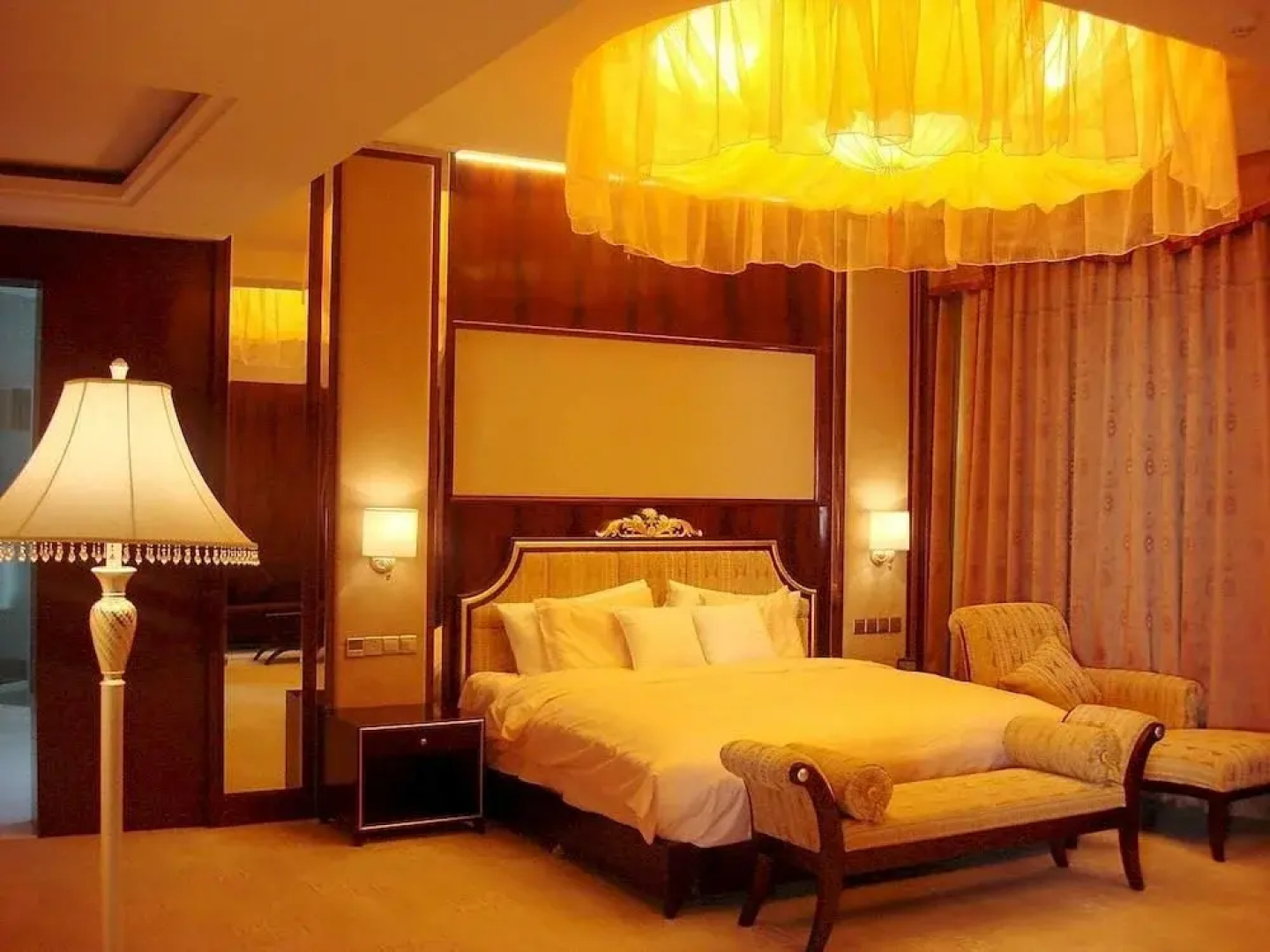 Jincheng Haoxiang Jinnian Hotel