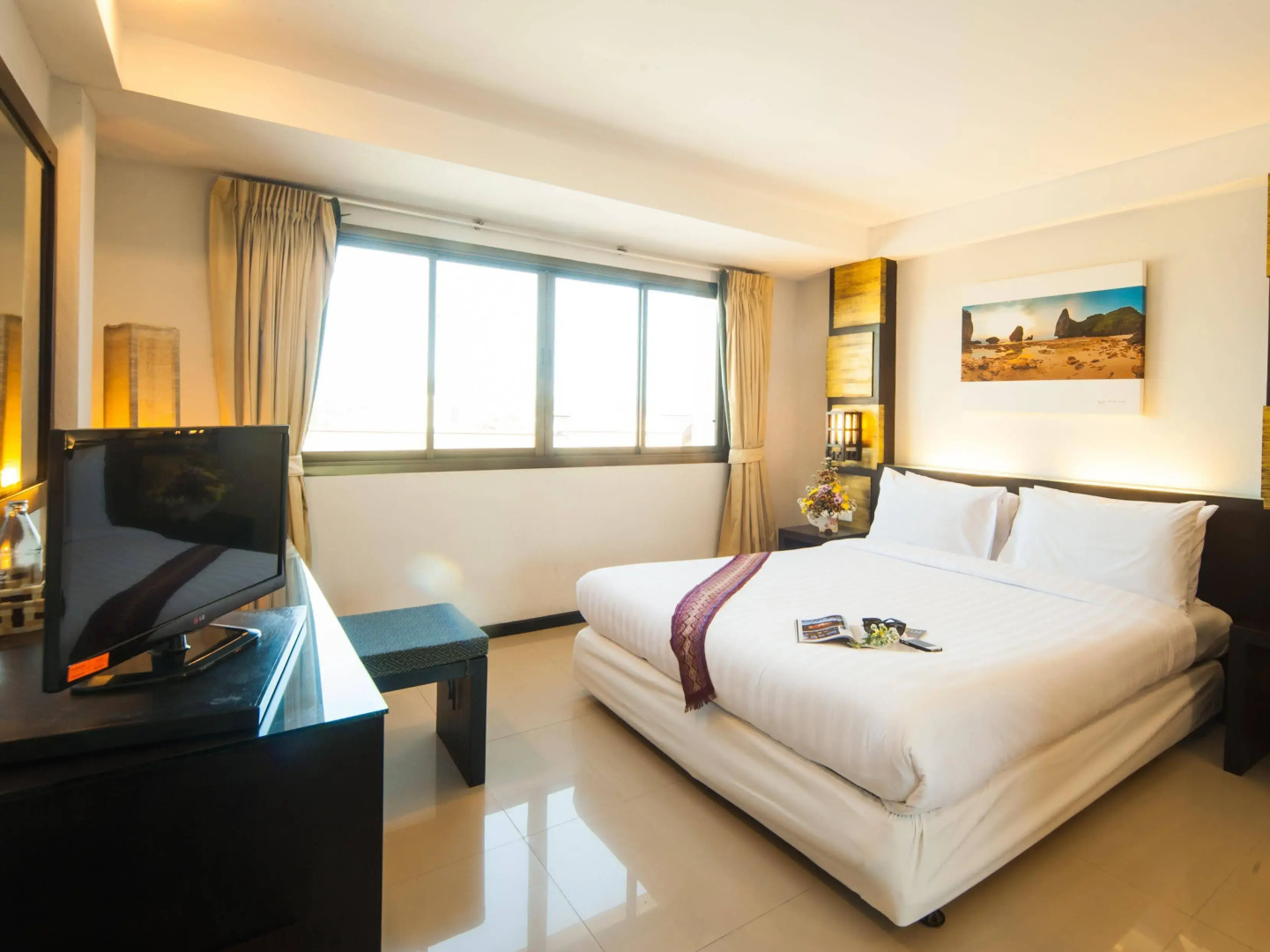 Crystal Inn Phuket