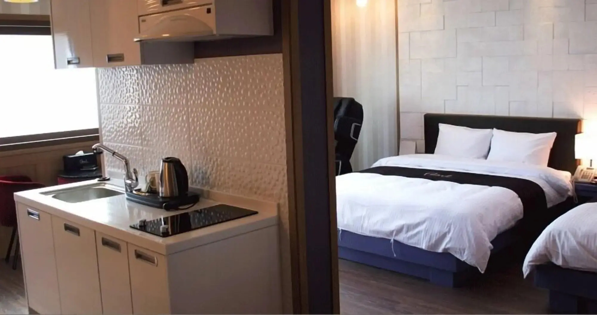 The 7 Business Hotel