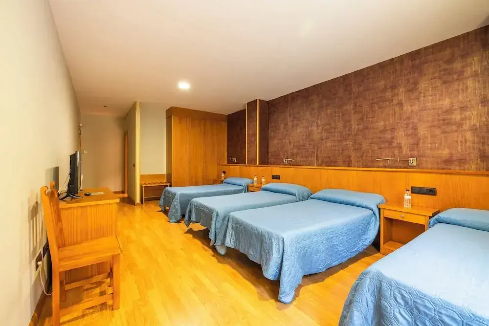 Hostal Cafeteria Los Valles