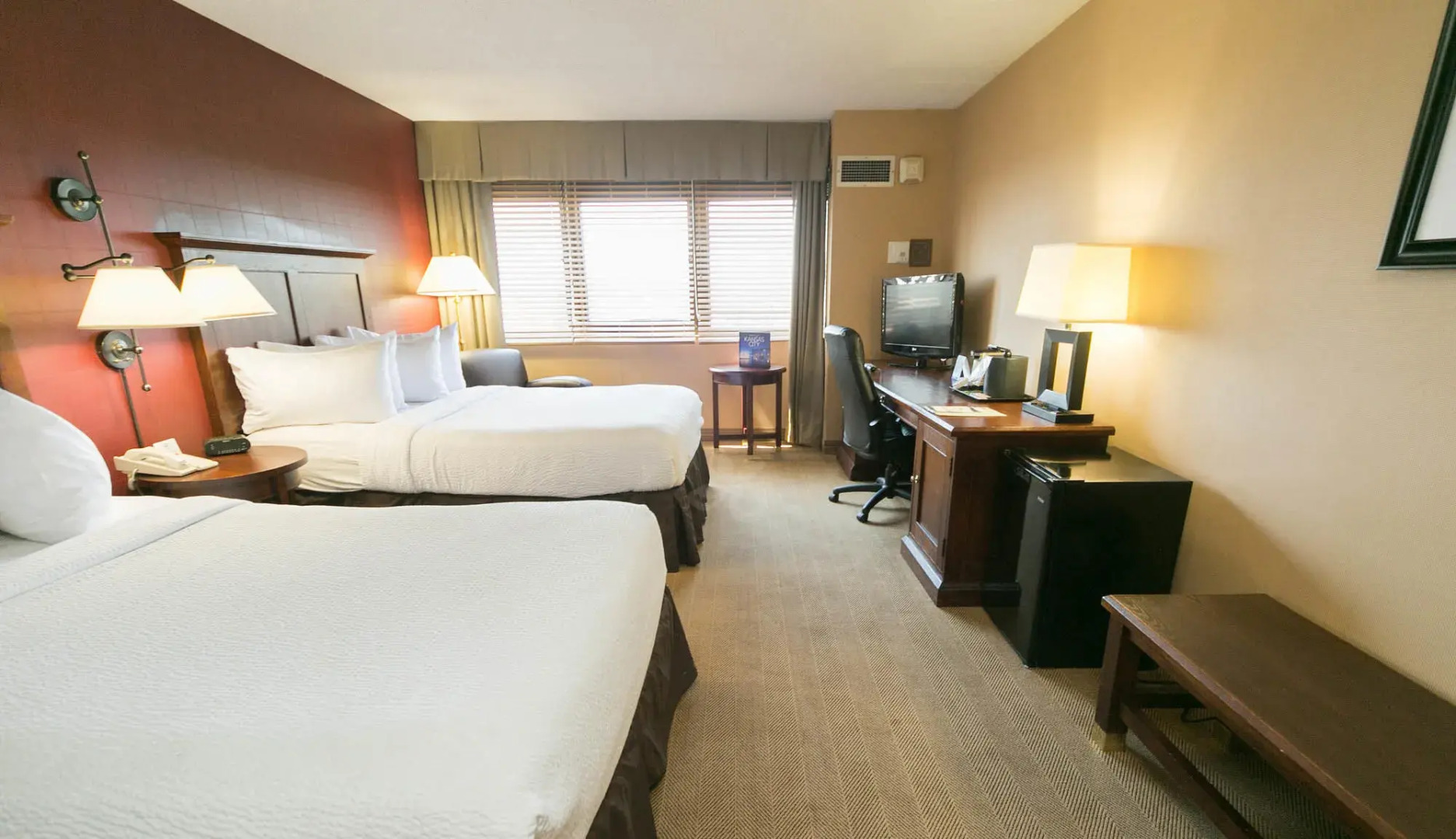 Adam's Mark Hotel & Conference Center