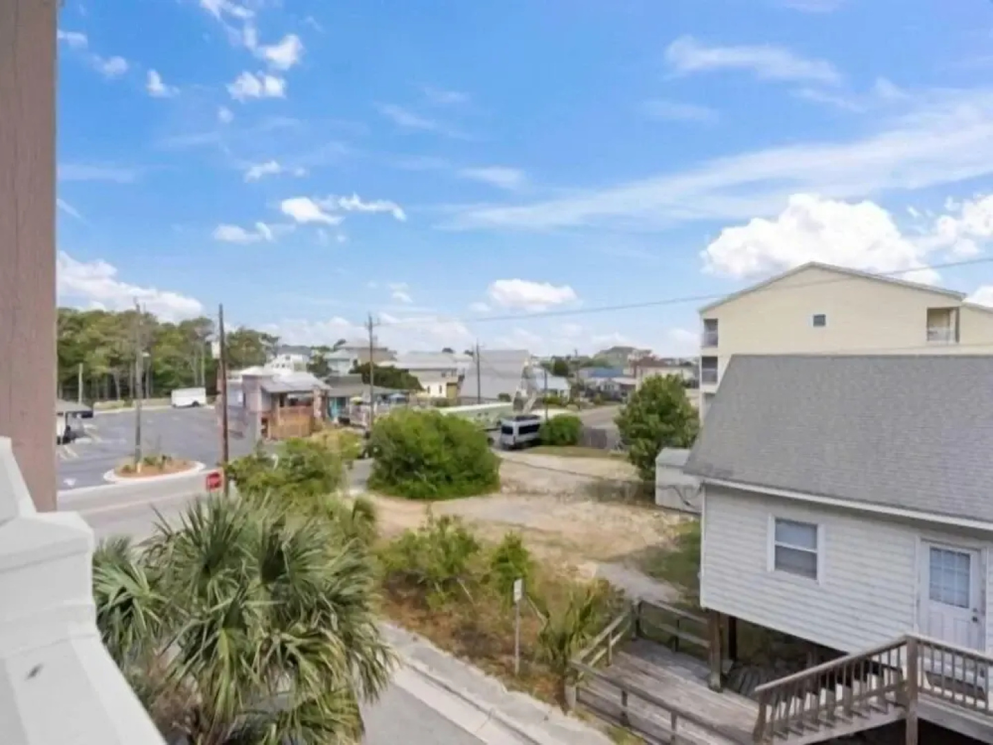 Sand Pebbles A17 - Relax And Unwind. Feel The Sun On Your Shoulders And The Ocean Breezes In Your Hair. 2 Bedroom Condo by RedAwning