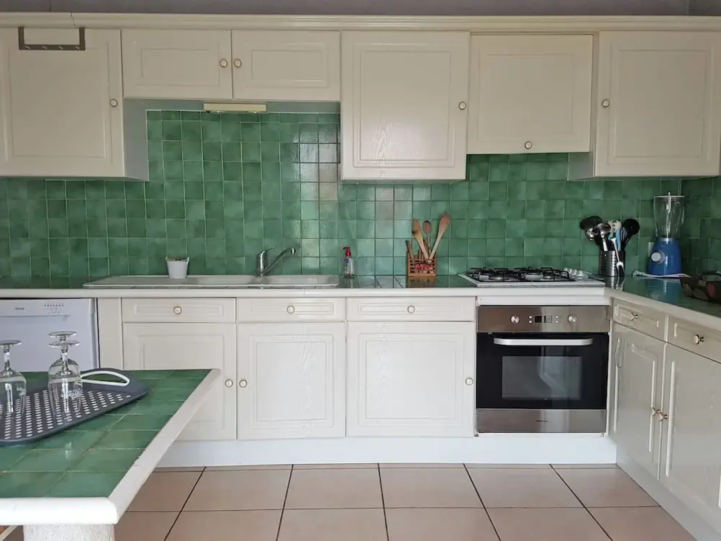 Stylish Holiday Home With Private Swimming Pool and Large, Enclosed Garden