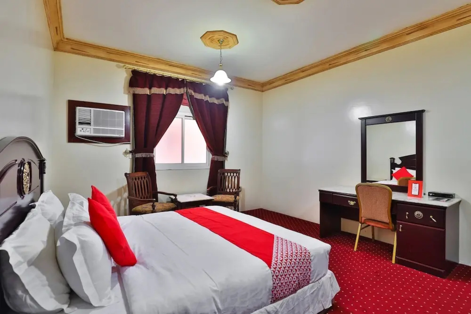 OYO 380 Crown Hotel Najran