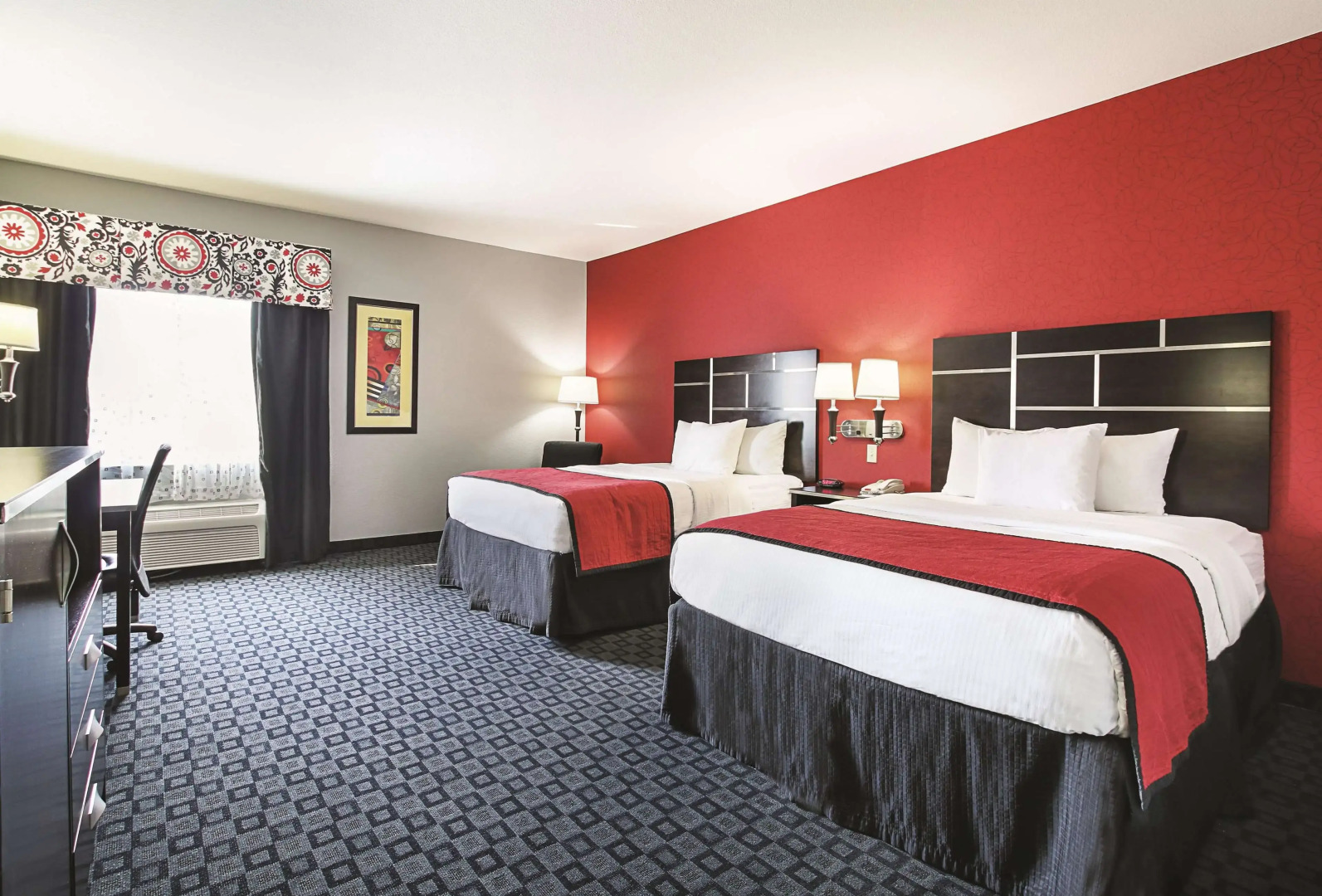 La Quinta Inn & Suites by Wyndham Dallas - Hutchins