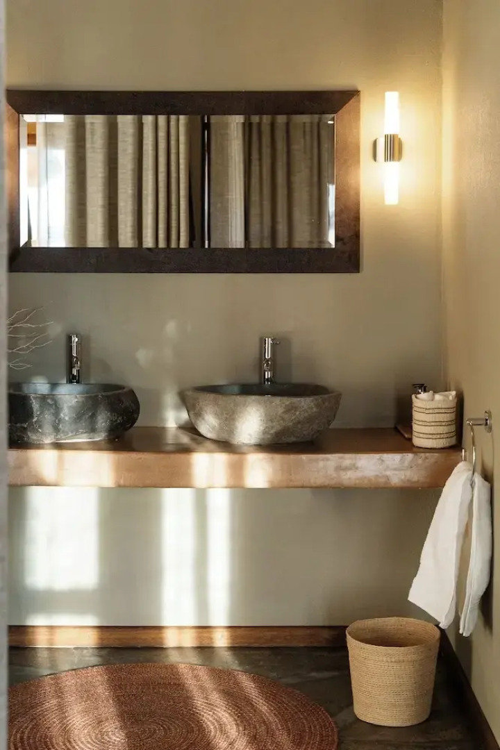 Sandfontein Lodge & Nature Reserve