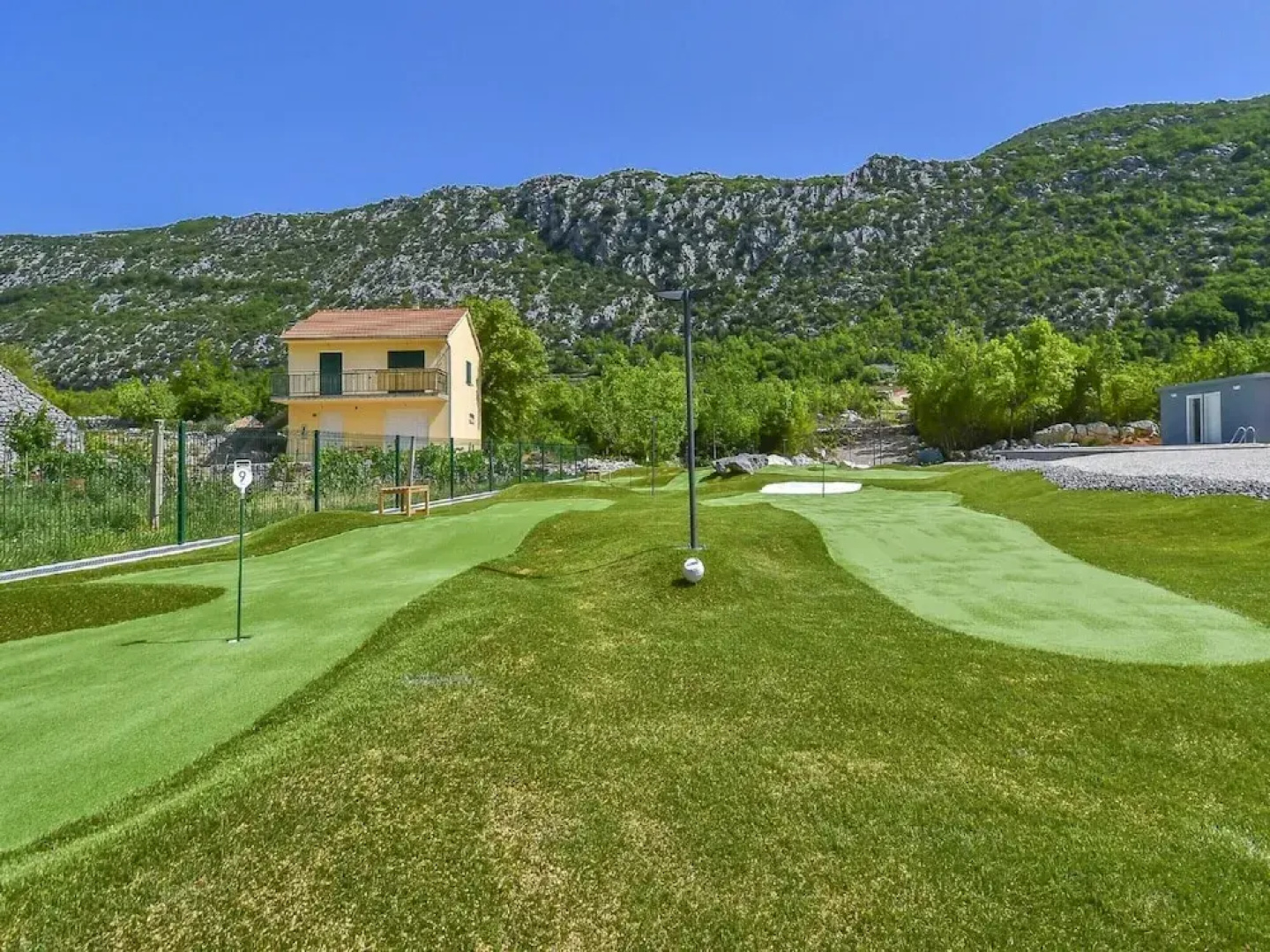 Villa in Zupa With Infinity Pool & Biokovo Views