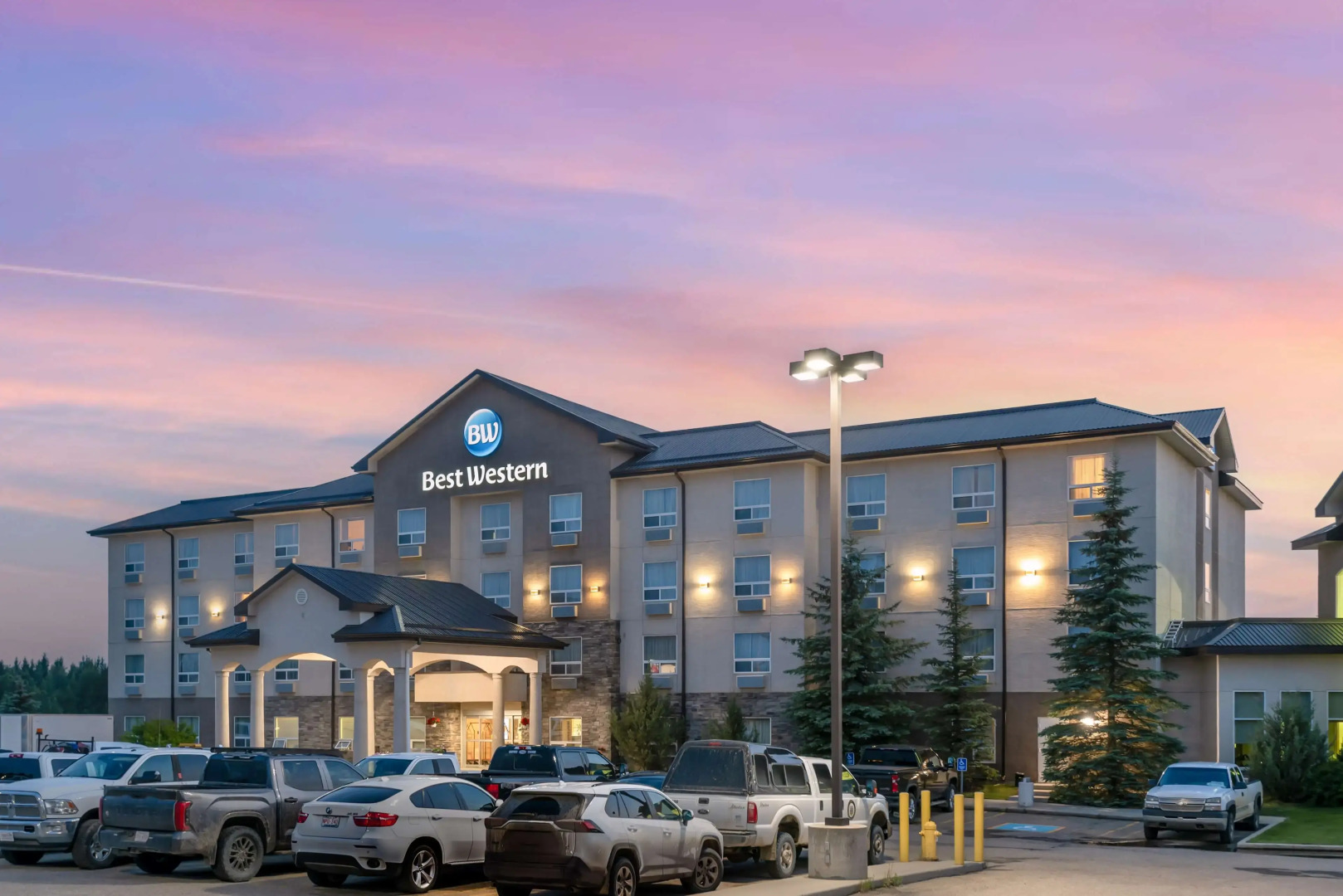 Best Western Rocky Mountain House Inn & Suites