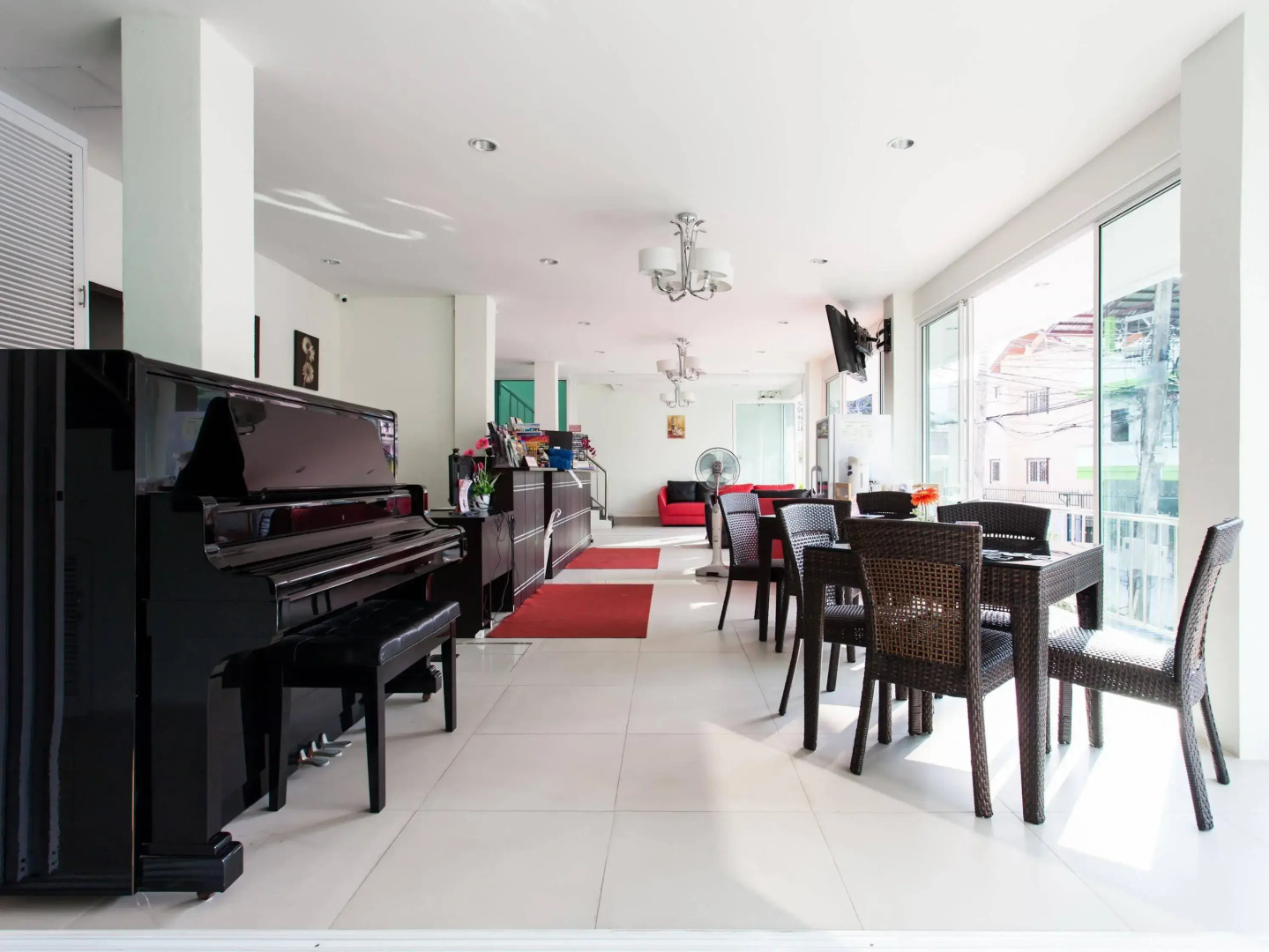 Mochic Residence Nanai