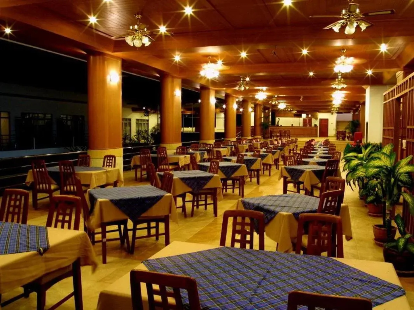 Samui First House Hotel