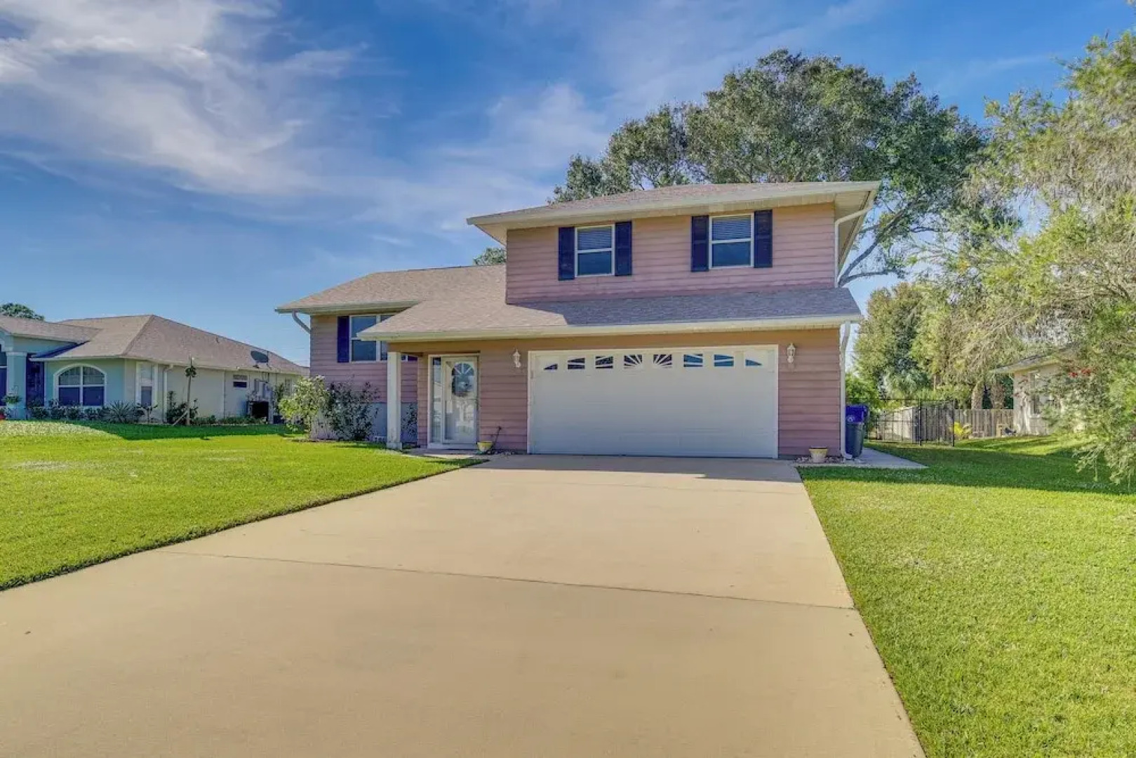 Sebastian Home w/ Large Deck Near Golfing & Beach