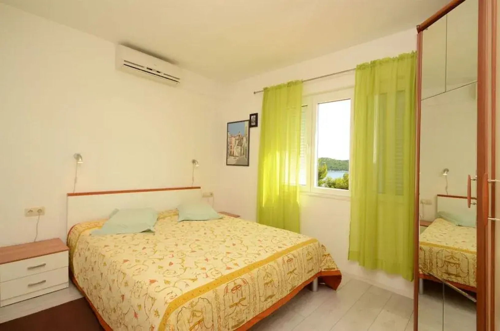 Apartment Sunny Side