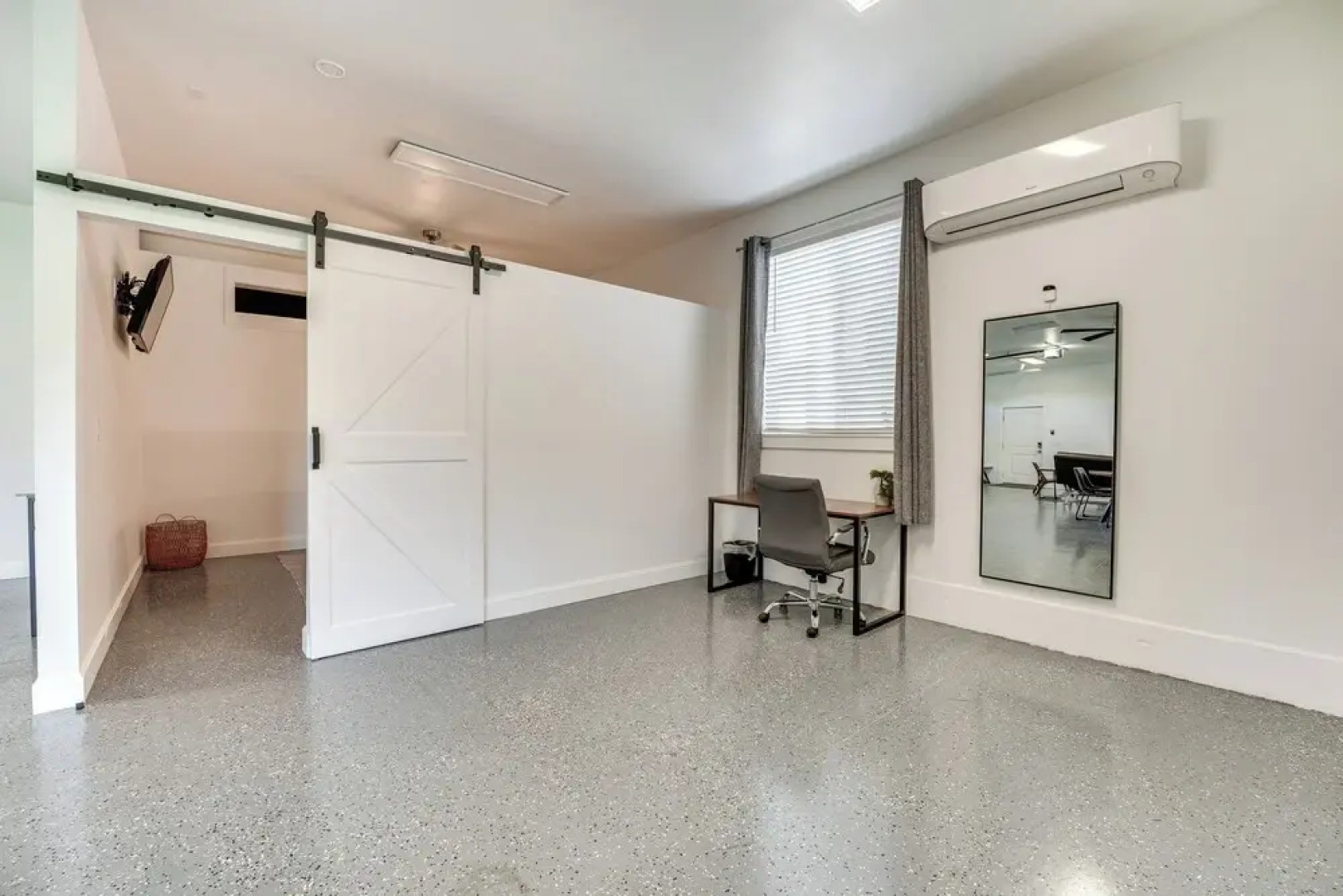 Pasco Studio Vacation Rental w/ Private Patio!