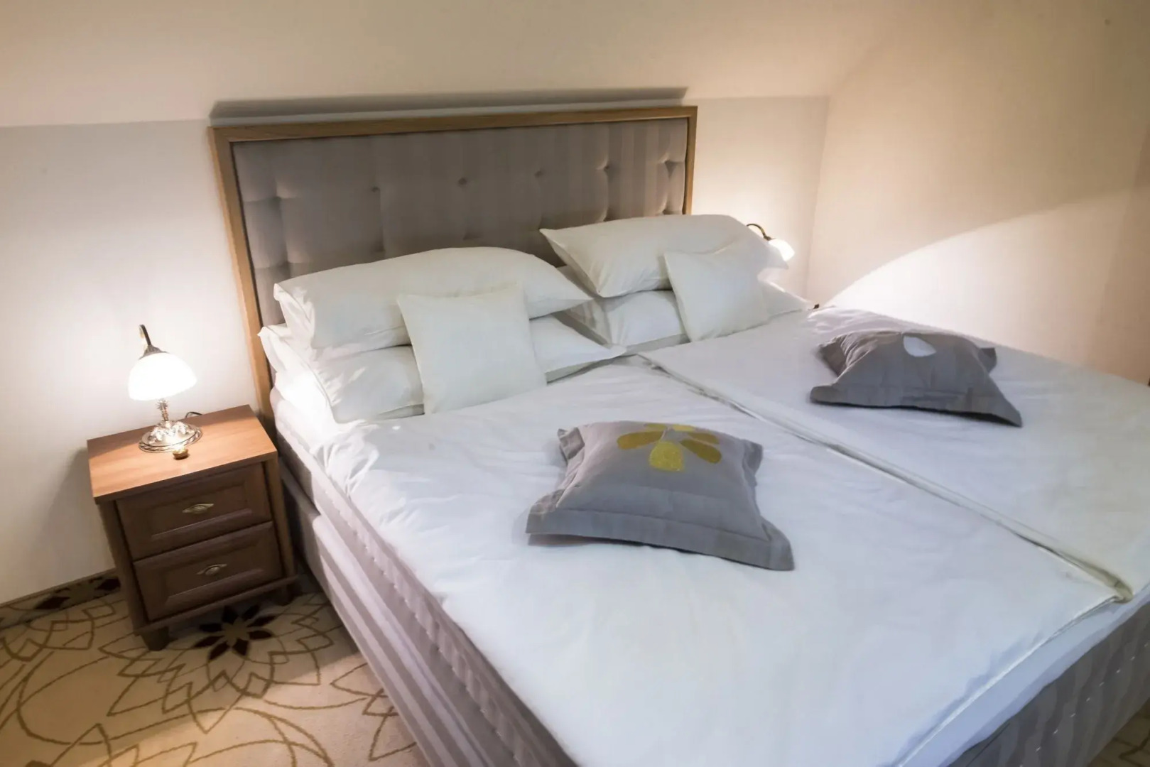 GOLDEN ROYAL Boutique hotel & Spa