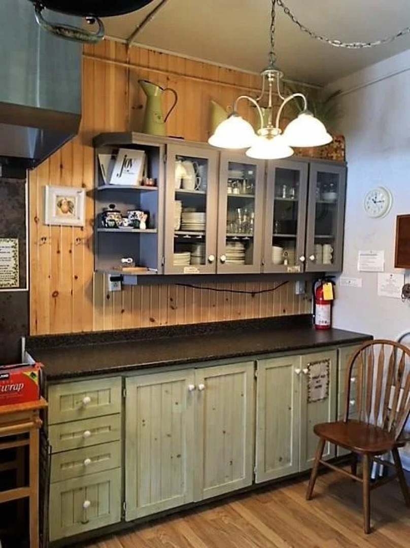 Waterfront Muskoka Ontario Cottage