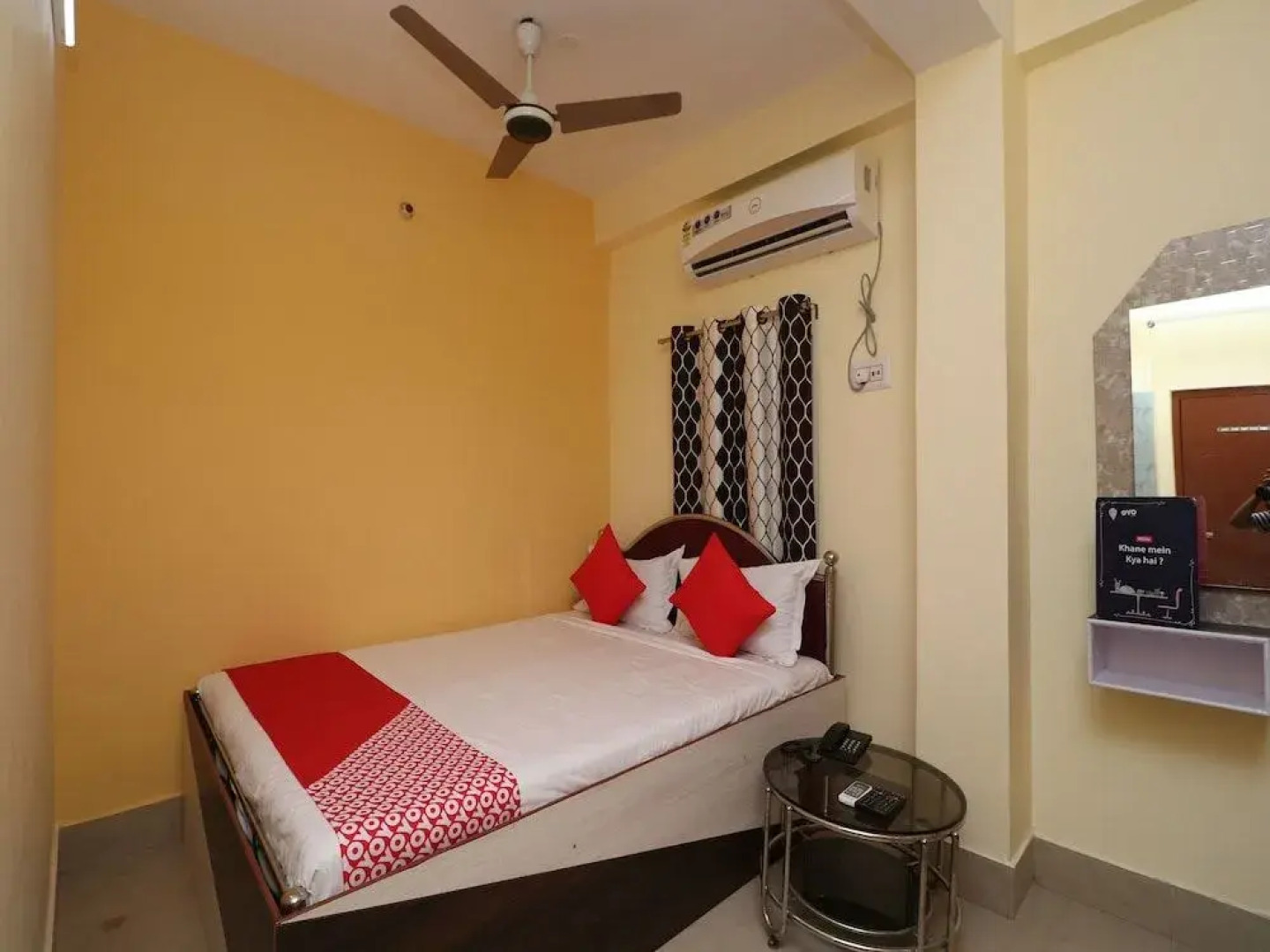 OYO 16496 Trinayani Atithi Niwas