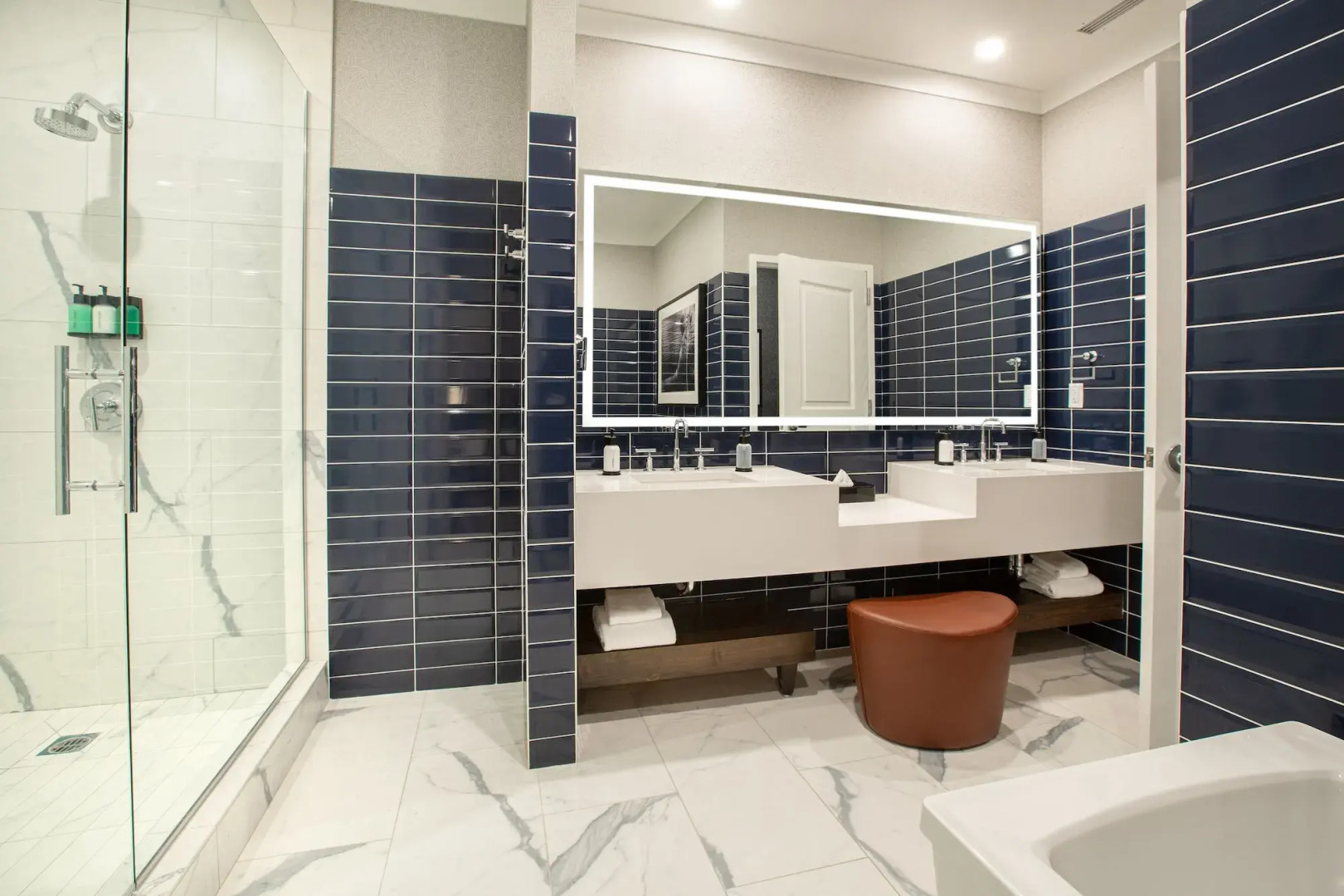 Sands Regency Casino Hotel — только для взрослых