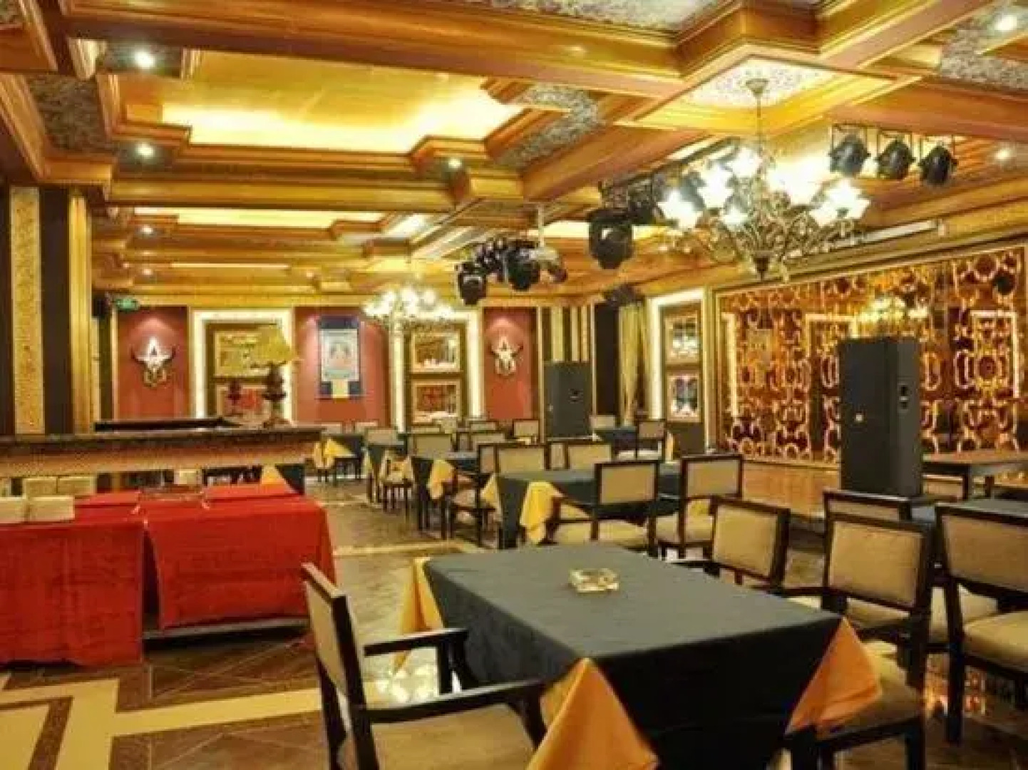 松潘嘉绒鑫宫藏文化酒店