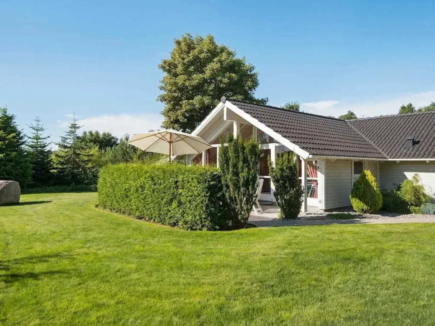 Pleasing Holiday Home in Ebeltoft near Sea