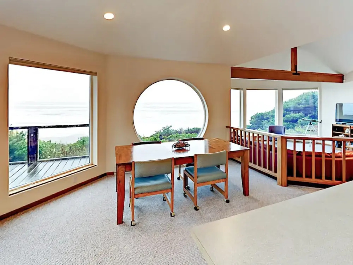 6633 NW Finisterre Ave Home