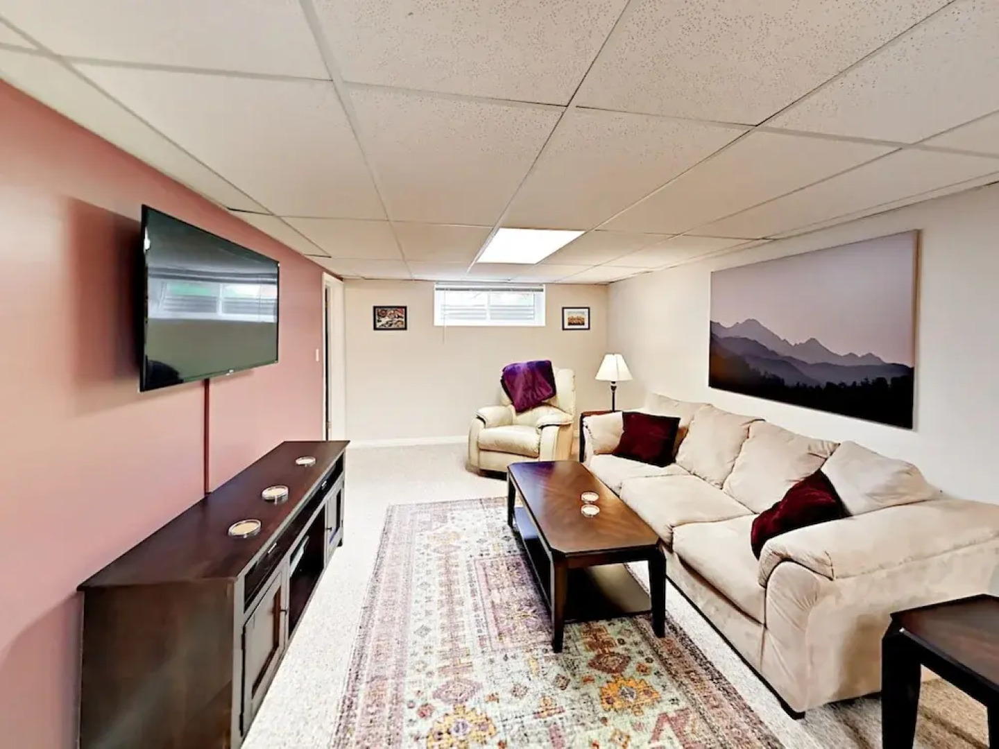 Cottonwood Heights Home 3 Bedrooms 3 Bathrooms Home