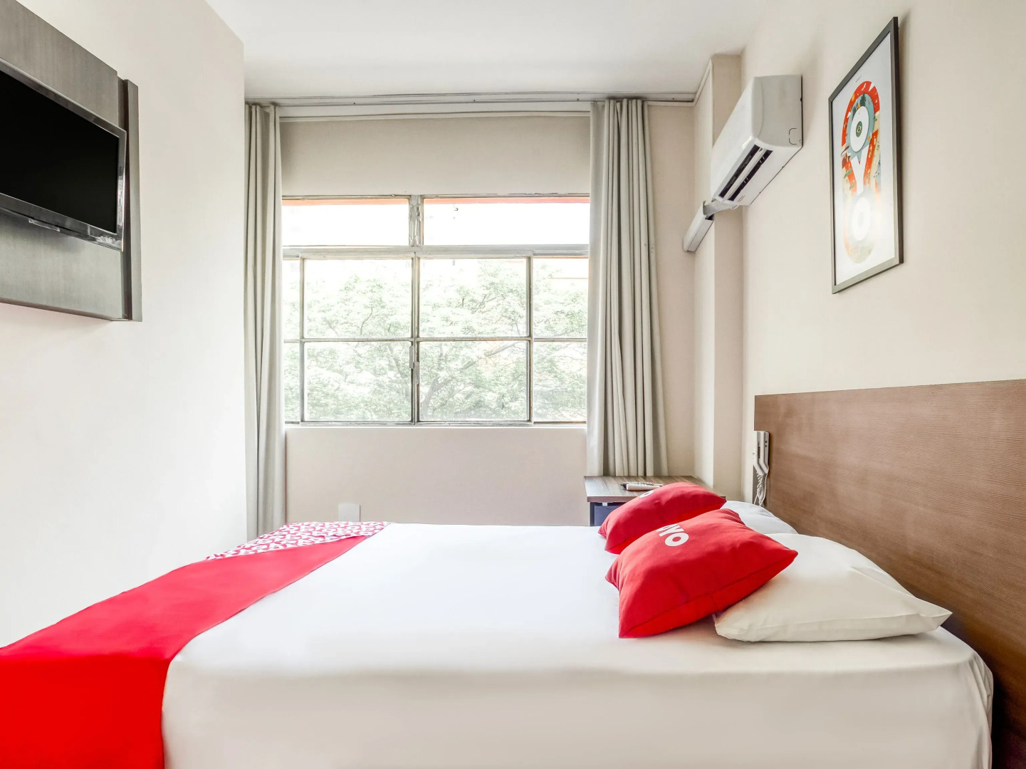 OYO Hotel Gmatos - 8 minutos do Mercado Central