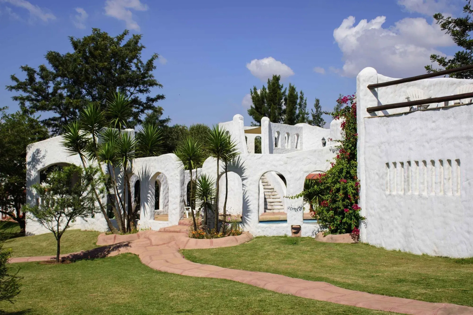 By Bush Telegraph Lodge