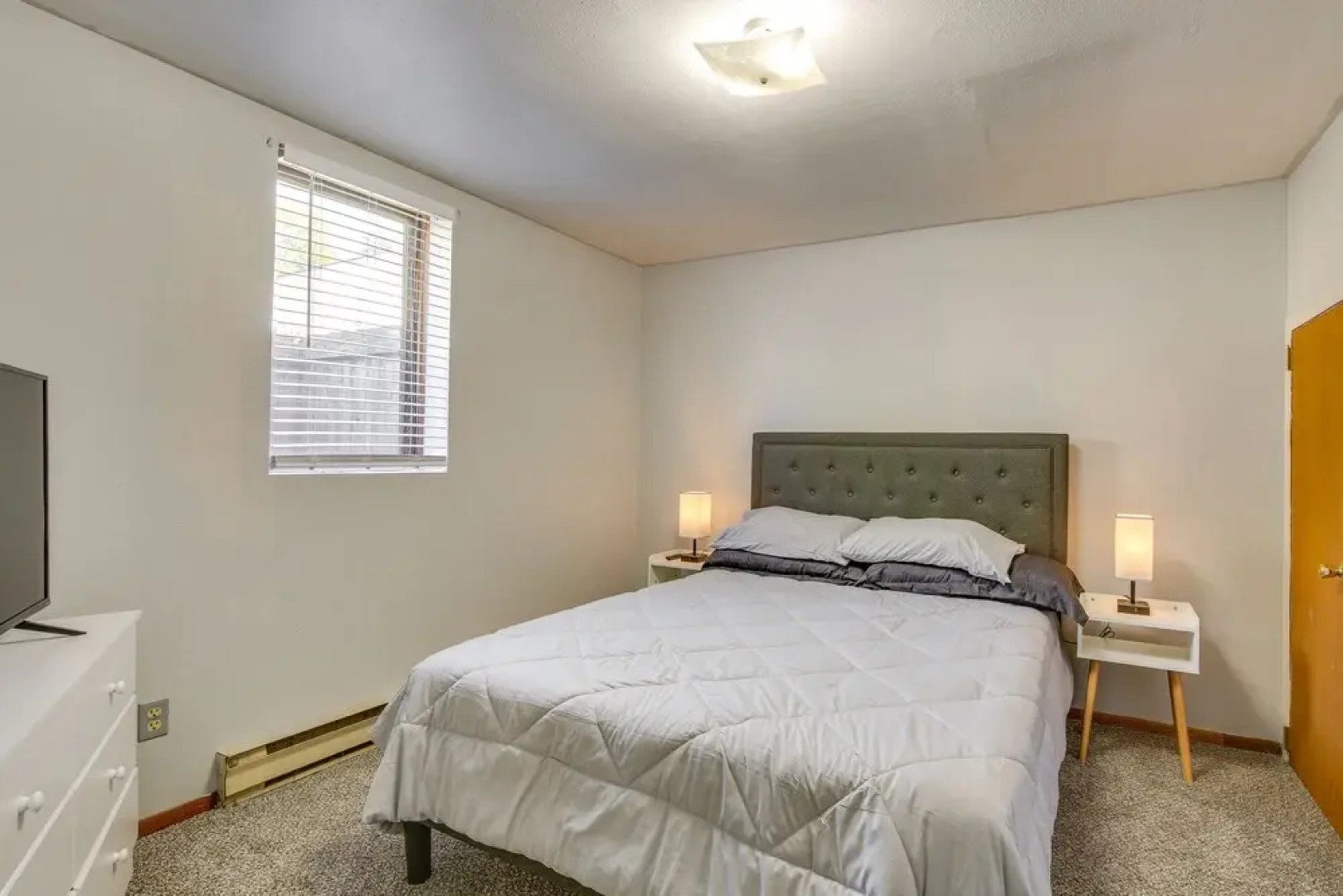 Sturgis Apt: 1 Mi to Sturgis Motorcycle Rally!