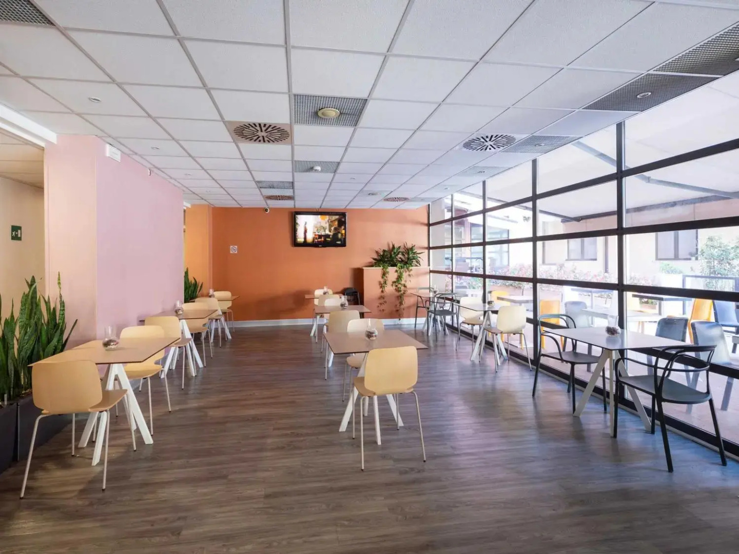 Отель B&B Hotel Roma Tuscolana San Giovanni