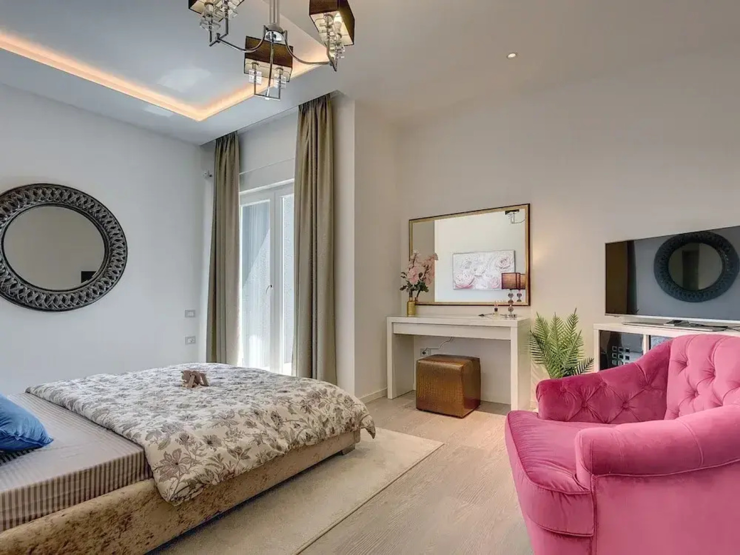 Villa With Pool in Premantura