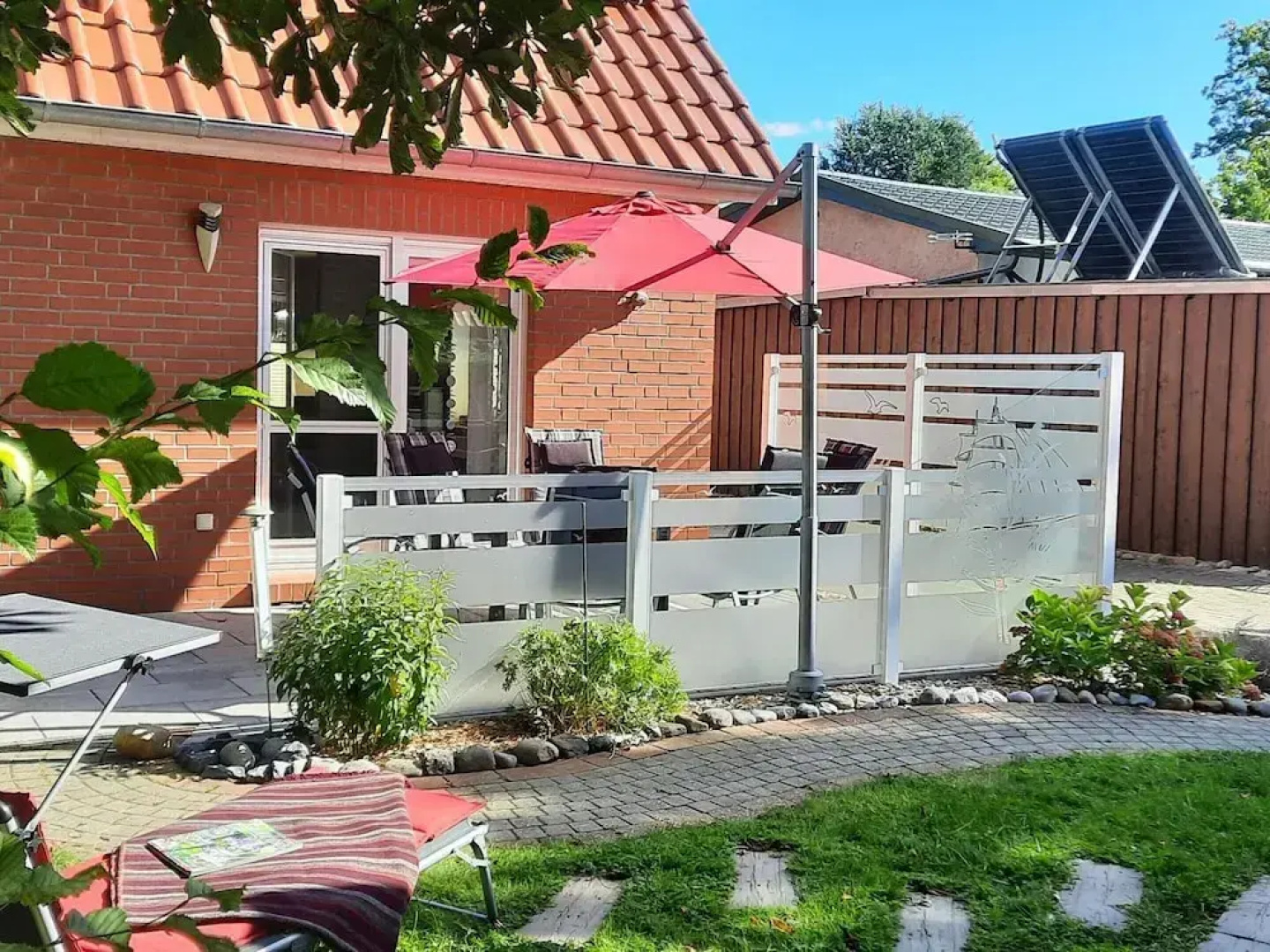 Modernes Ferienhaus mit Sauna in Wiek am Meer