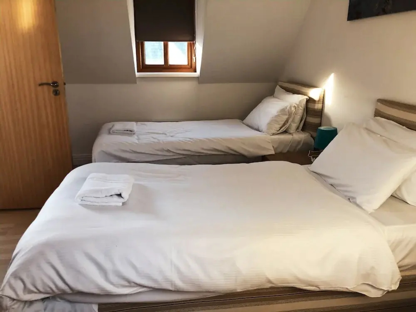 Hookless Holiday Homes