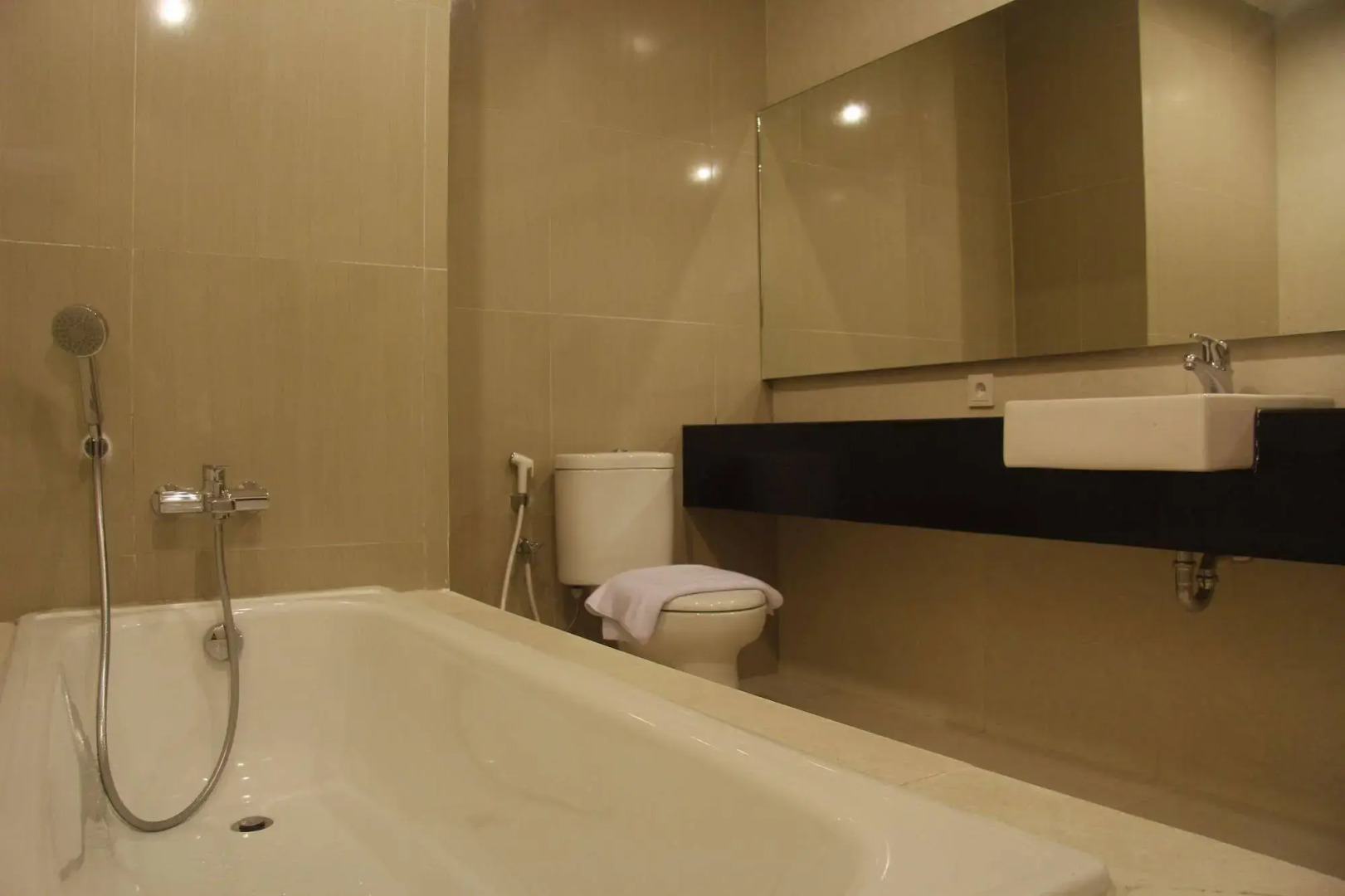 The Sun Hotel Madiun