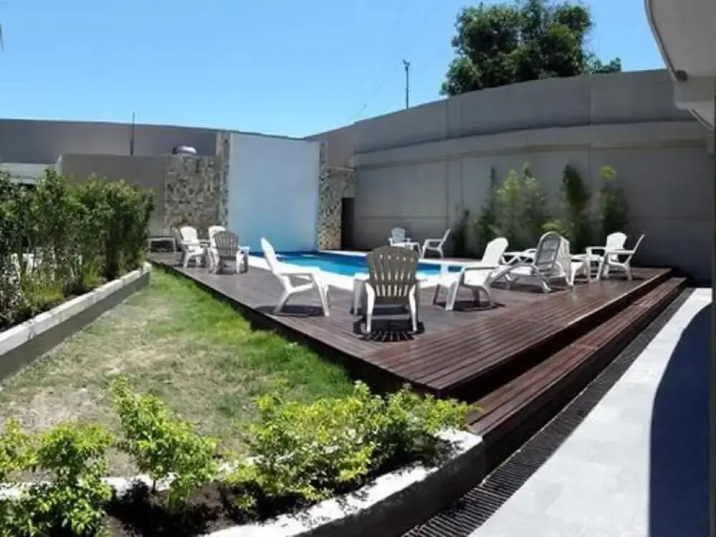 Altos Del Estero Hotel And Apartments