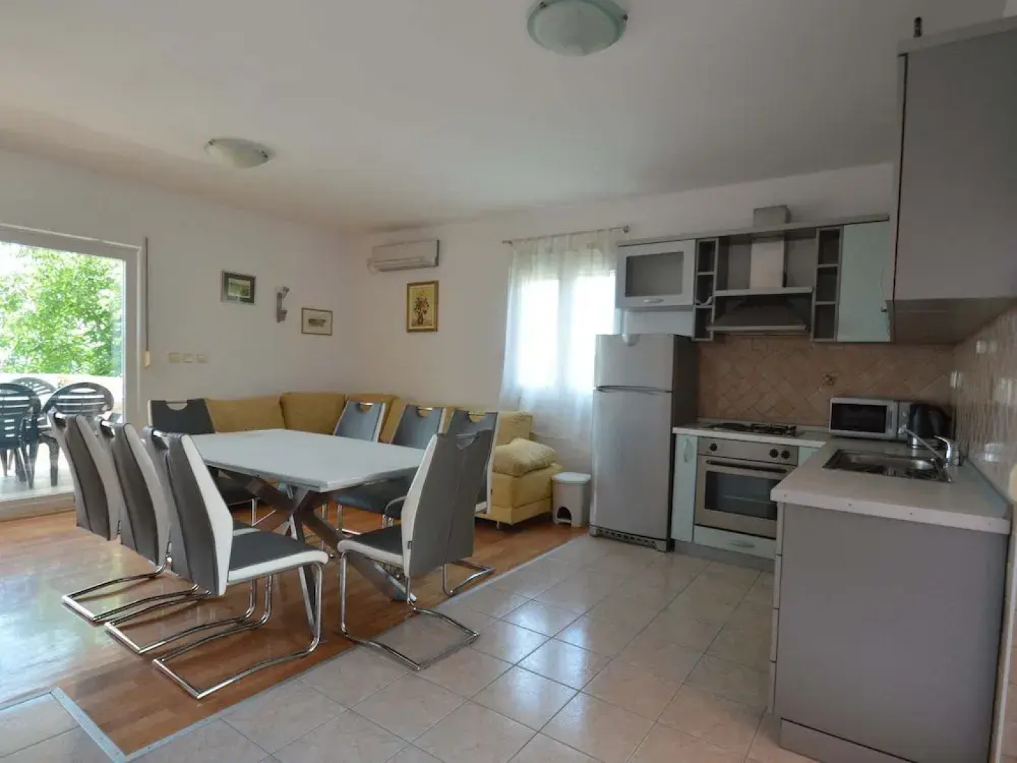 Modern Holiday Home With Private, Heatable Swimming Pool, 150m From the sea