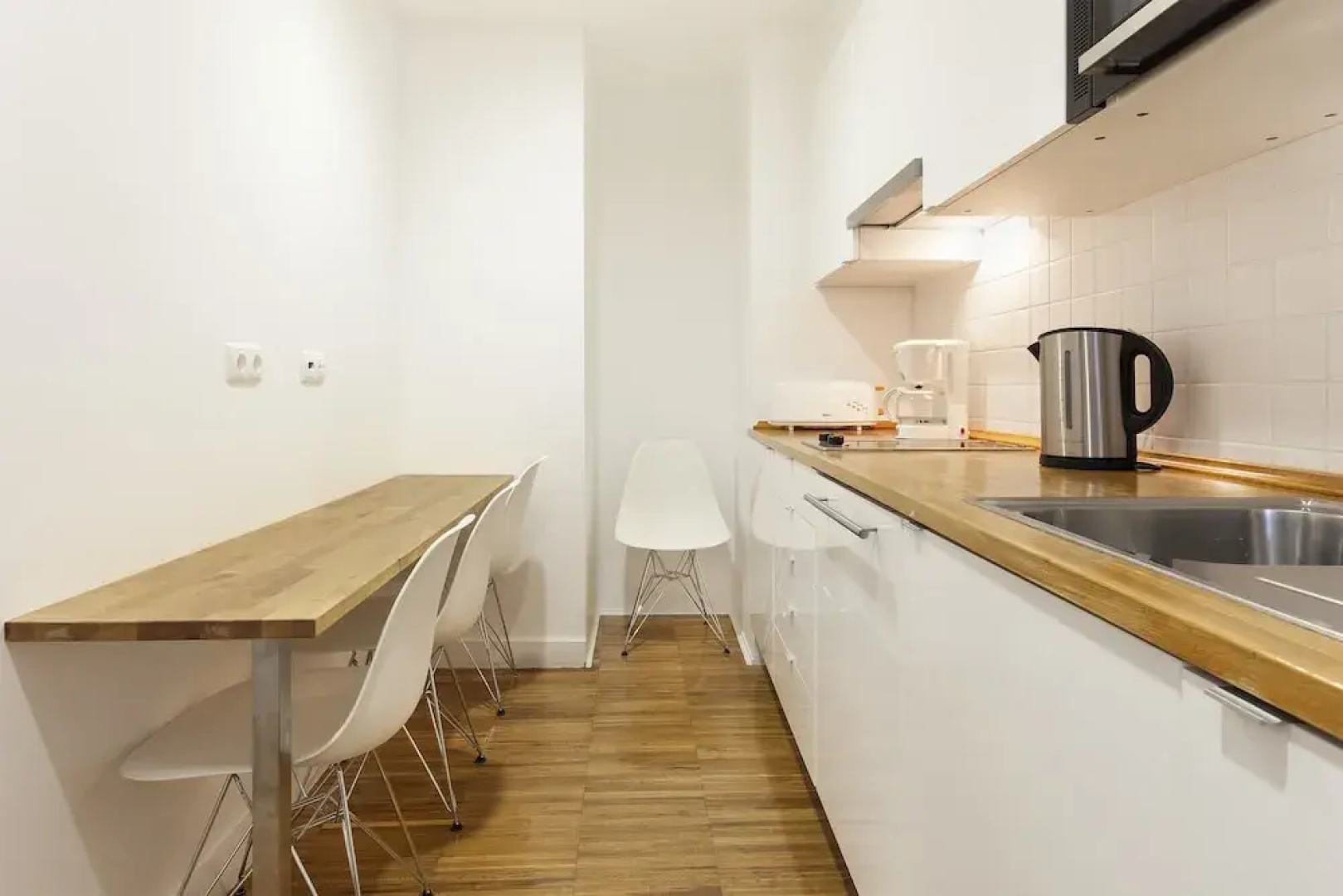 Hello Lisbon Bairro Alto Apartments