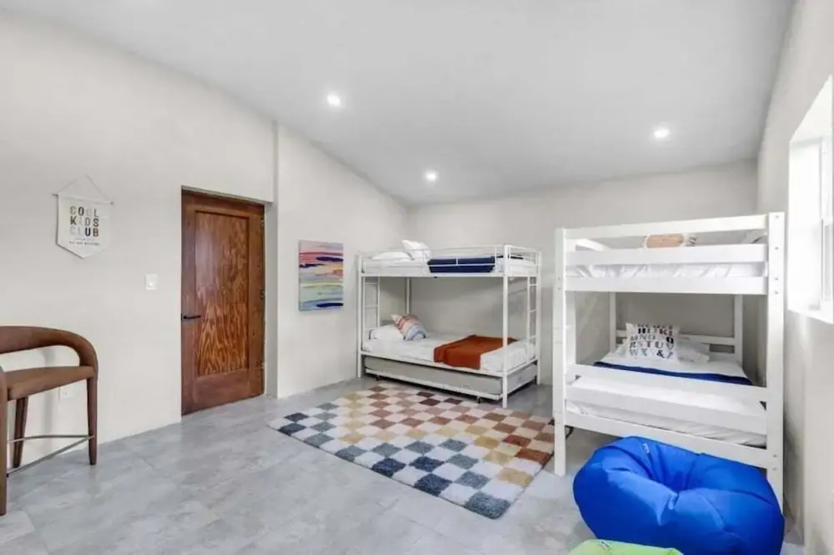 4br Biscayne River Home: Pool & Pickleball Fun 4 Bedroom Home