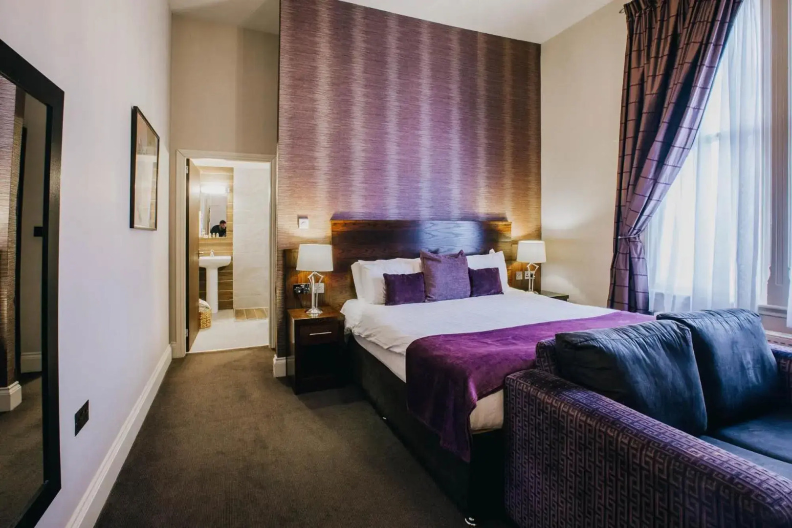 Duke Of Edinburgh Hotel