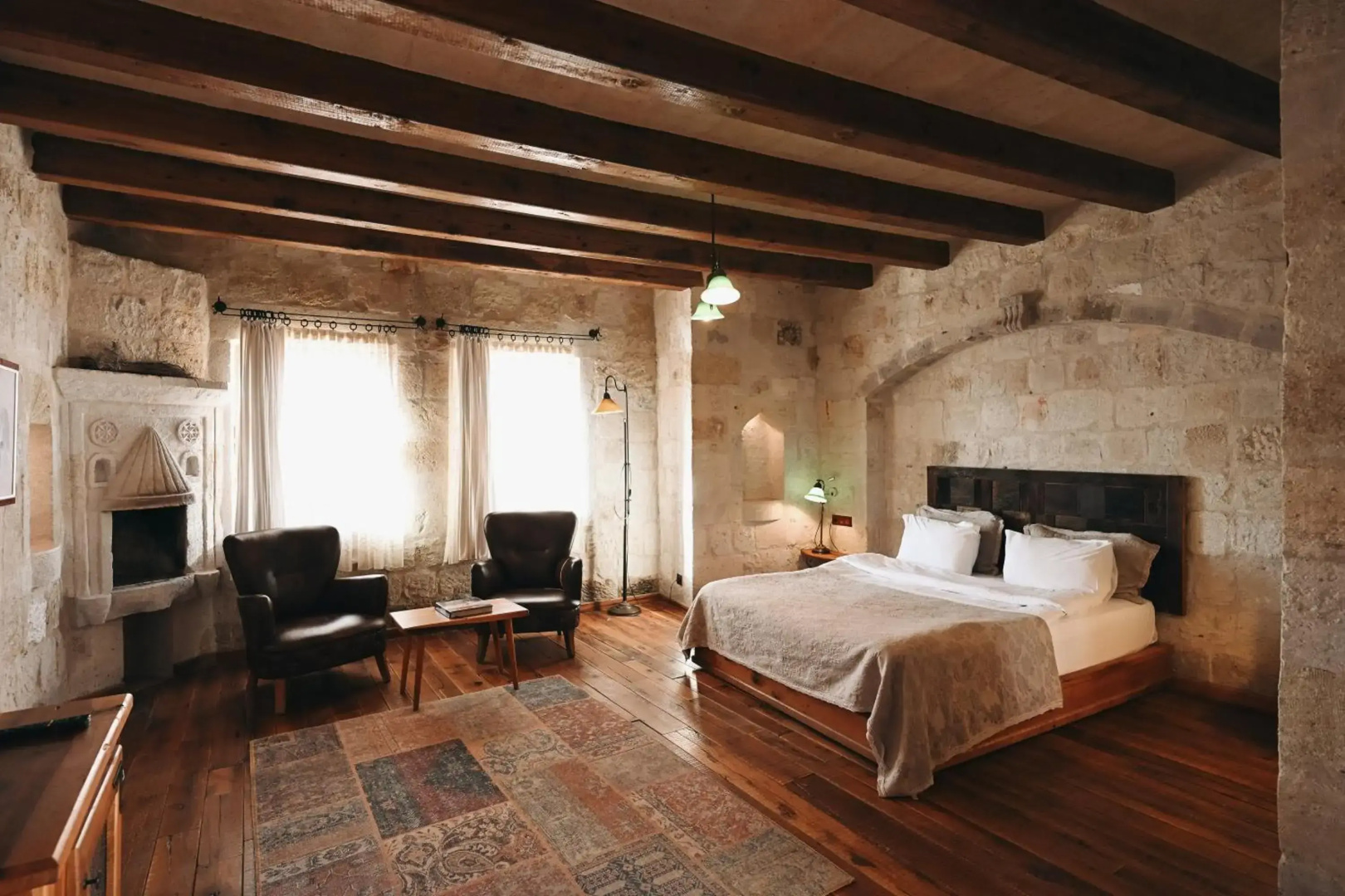 Seki Cave Suites