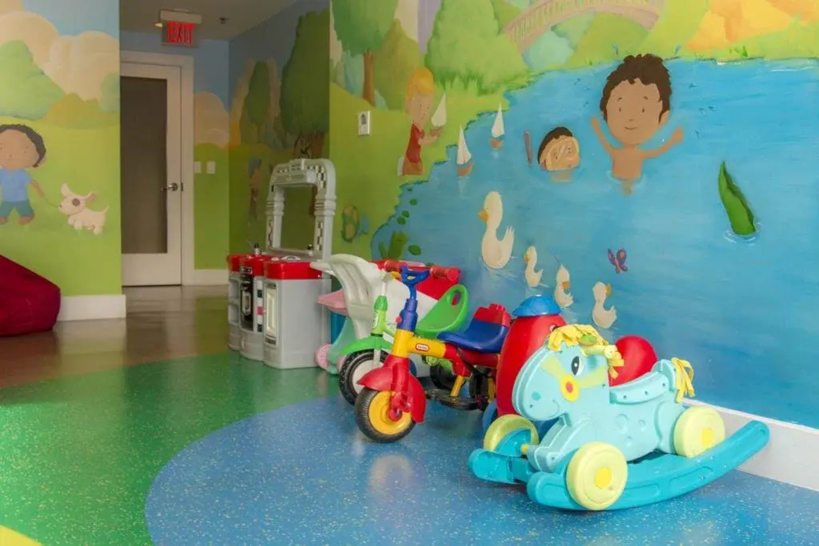 New York Area Modern Suites