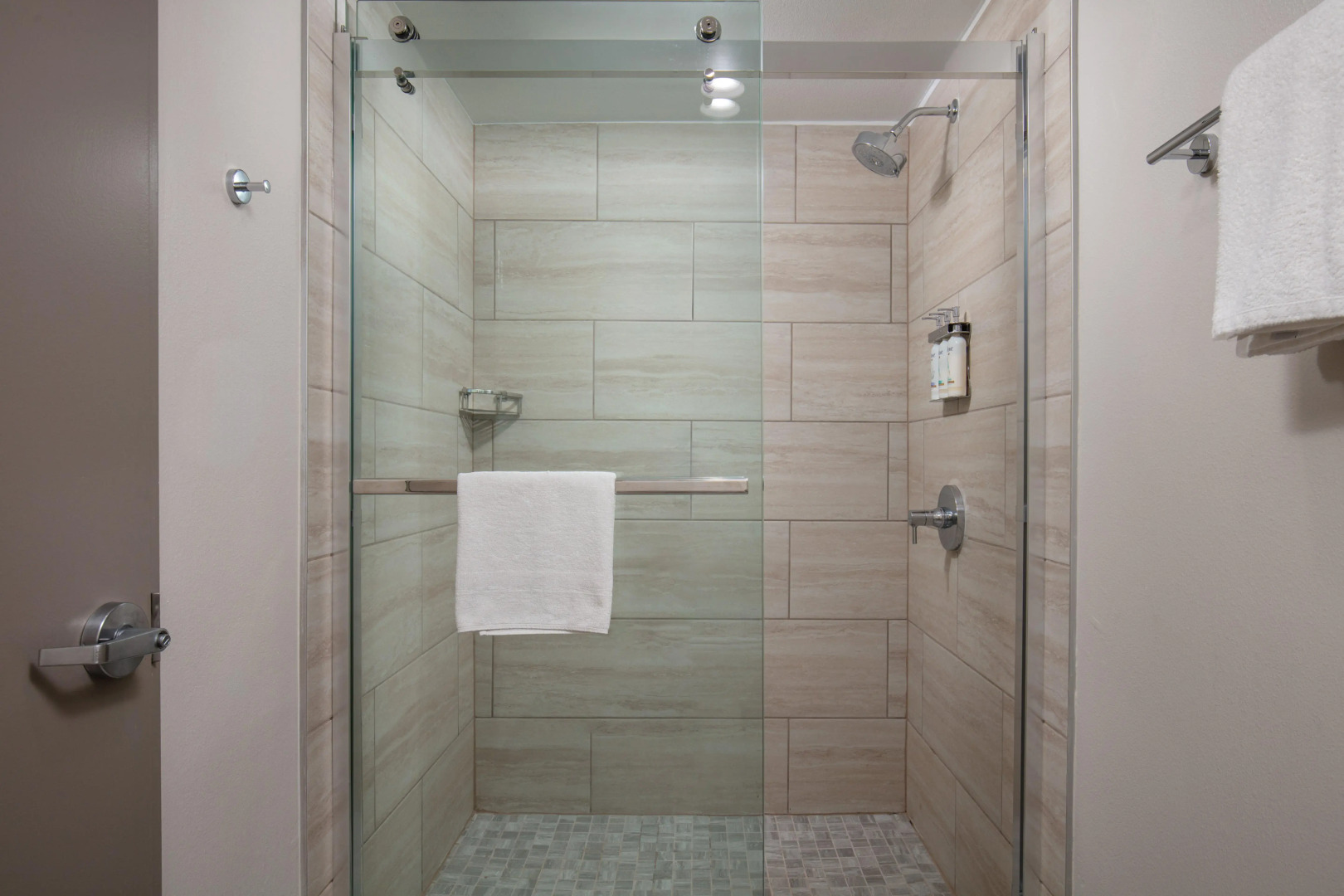 Holiday Inn Express Hotel & Suites Ventura by IHG