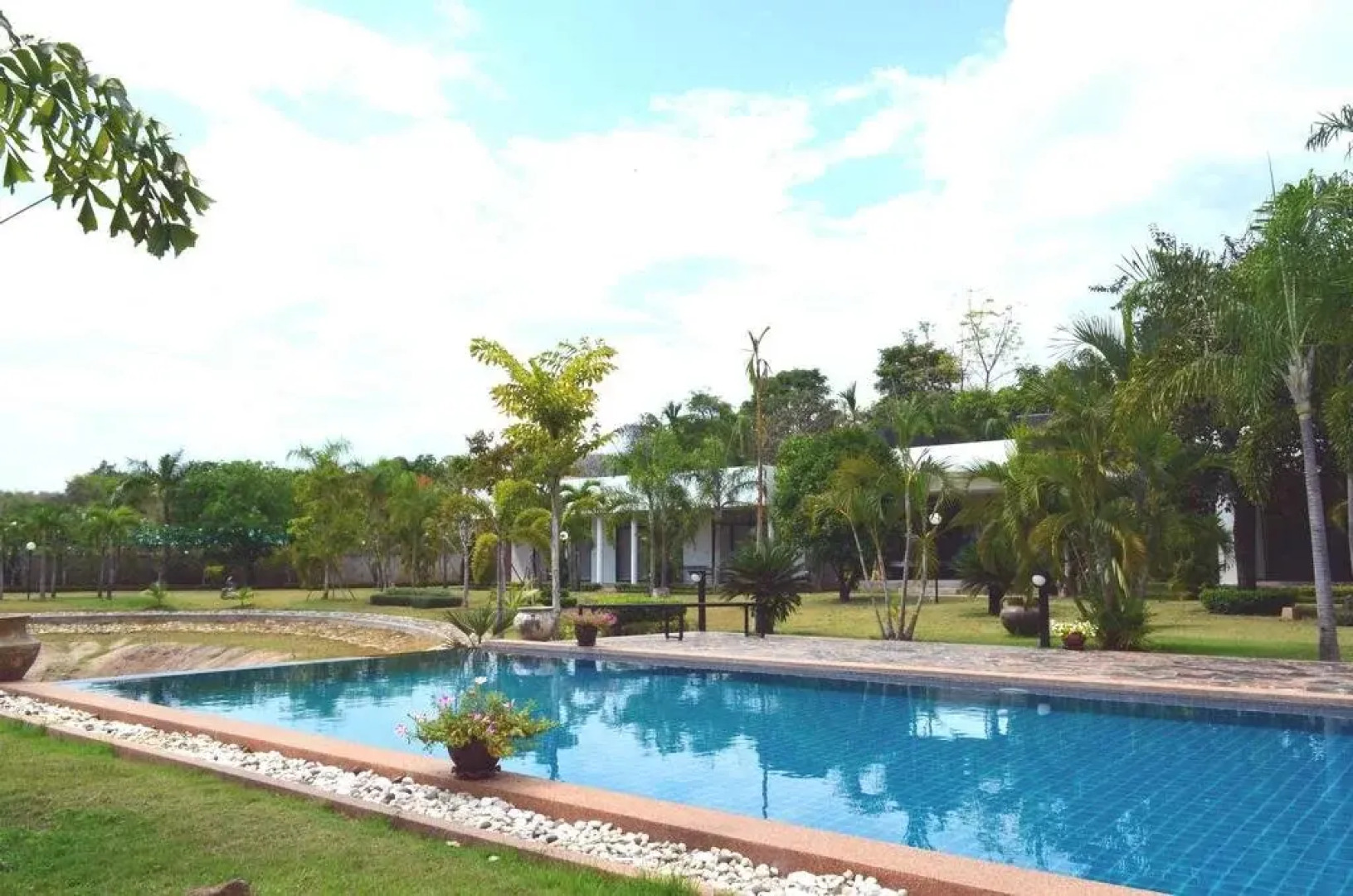 Luxury Countryside Villa