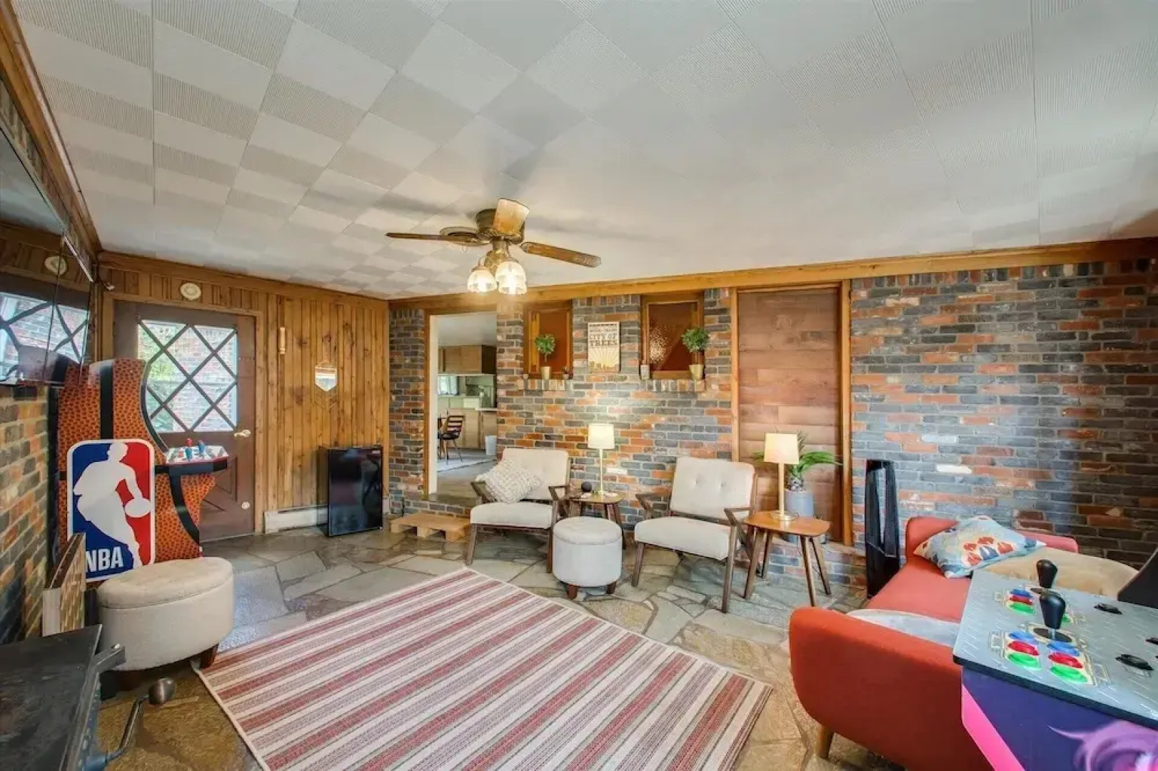 Eagle Rock Base Camp