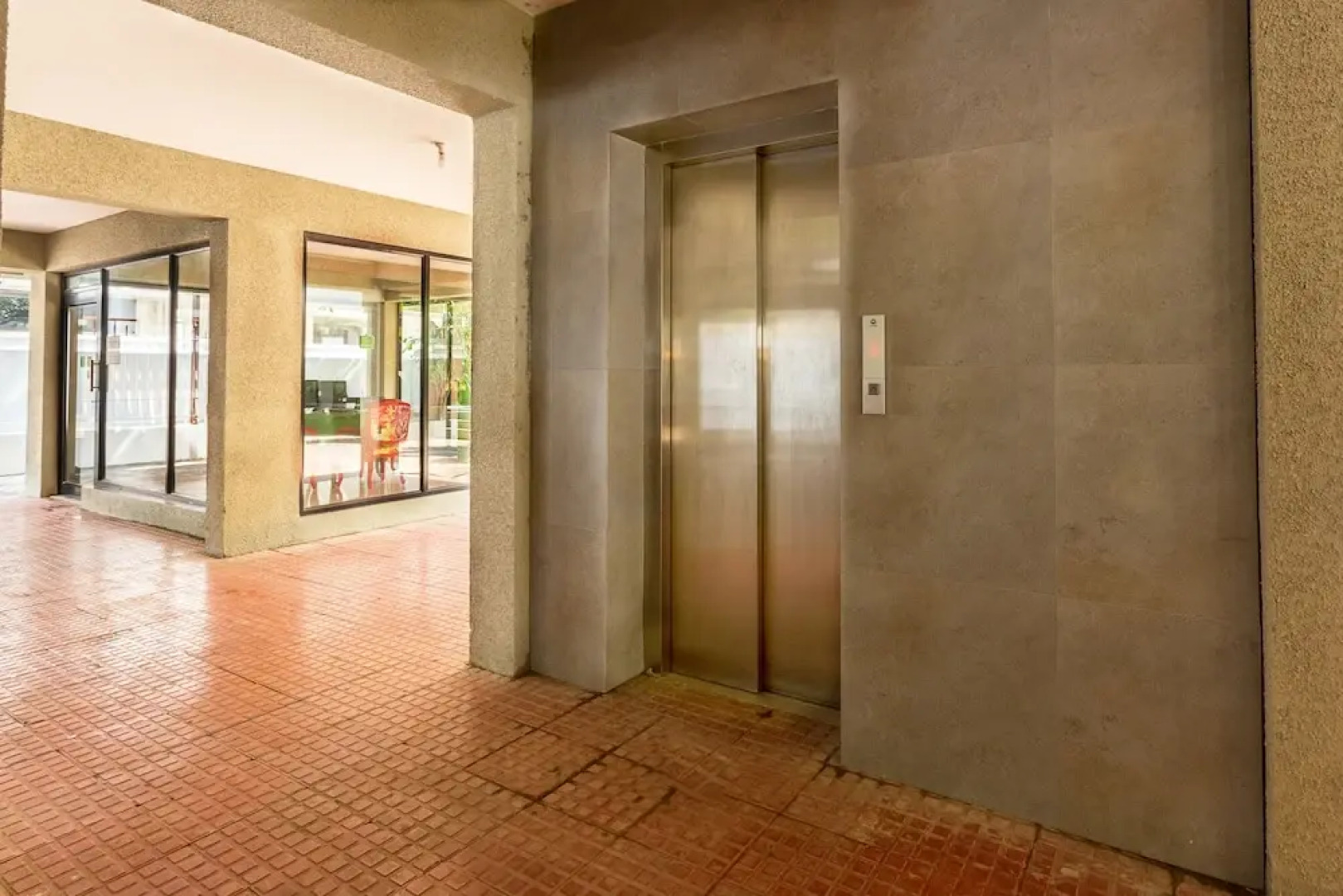 Treebo Trend Zeebo Suites