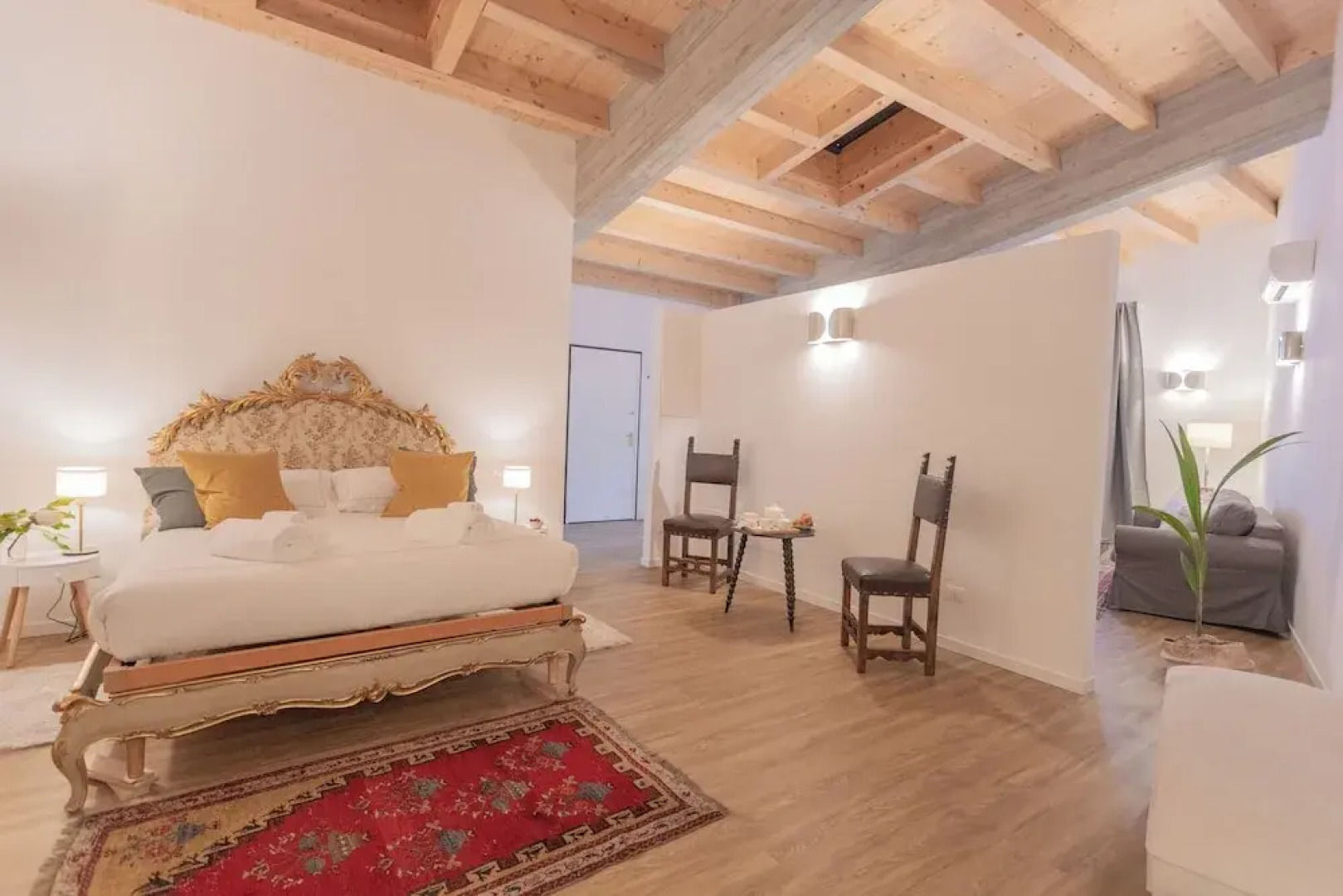 Luxury Apartments in Villa Cardinal Ciceri by Rent all Como