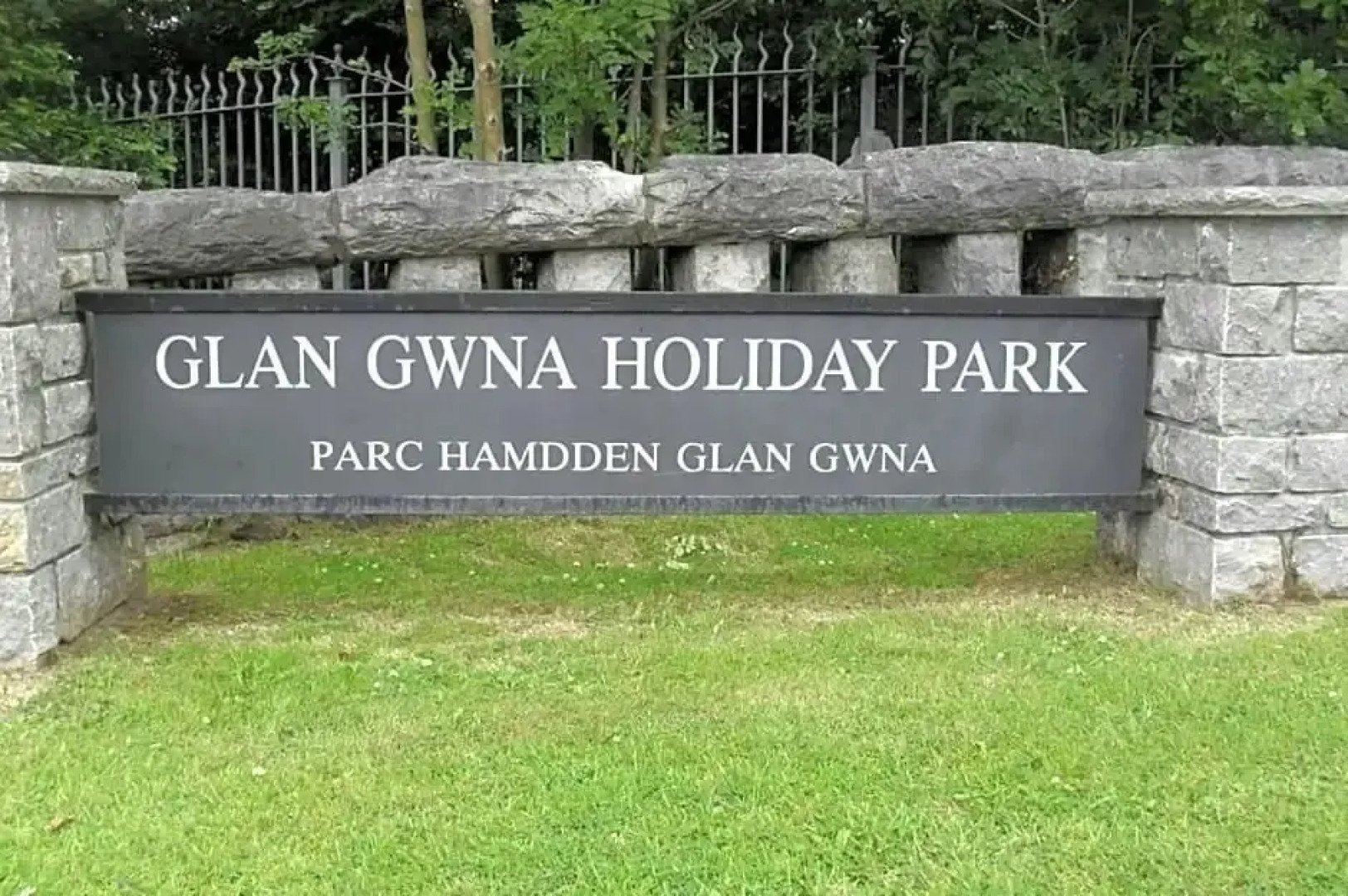 147 Snowdon Drive, Glan Gwna